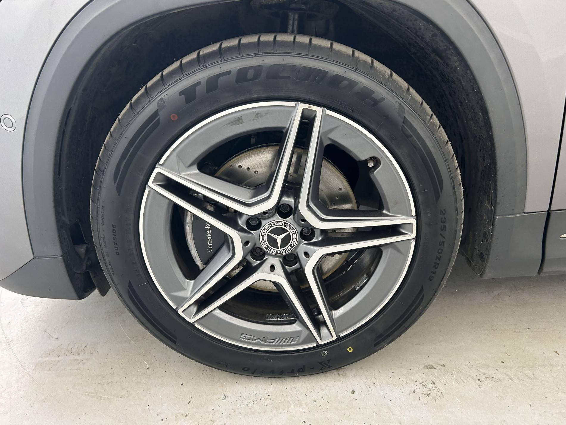 Vente en ligne Mercedes GLA  200 7G-DCT au prix de 31 890 €
