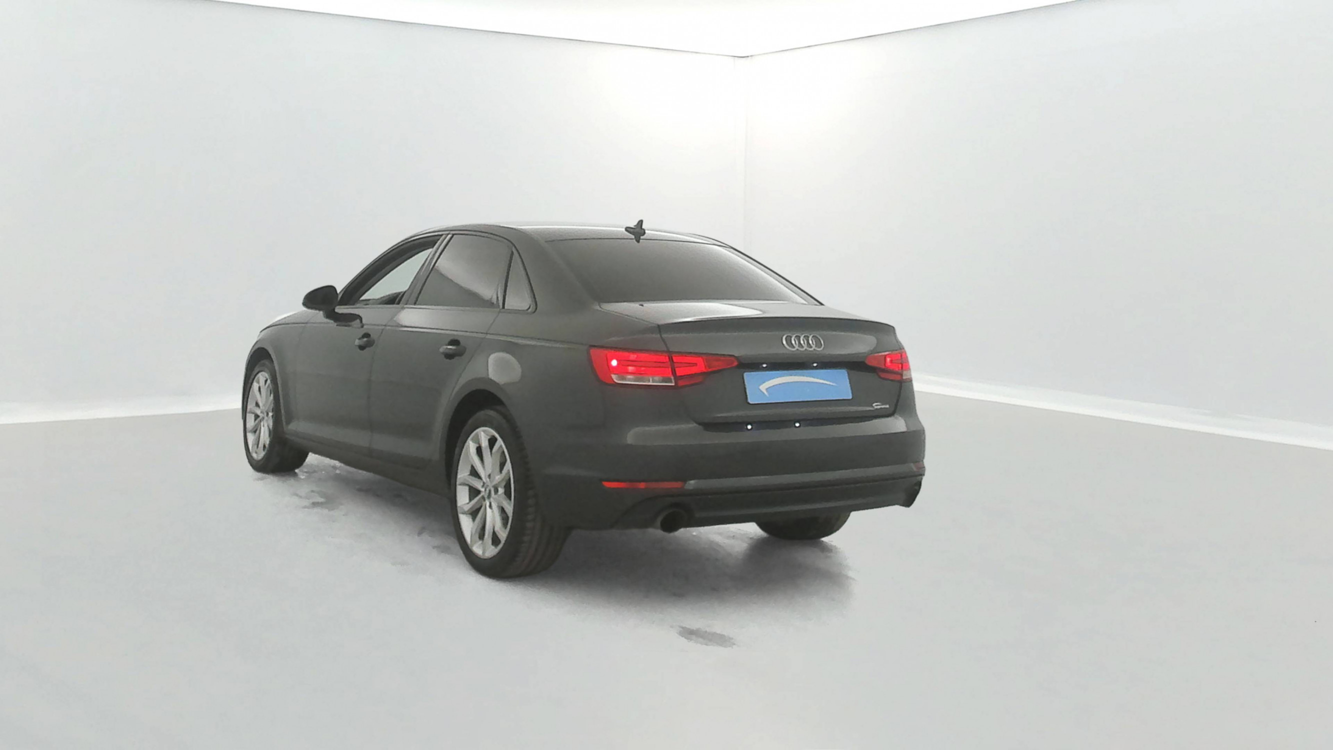 Vente en ligne Audi A4  2.0 TFSI 252 S tronic 7 Quattro au prix de 21 490 €