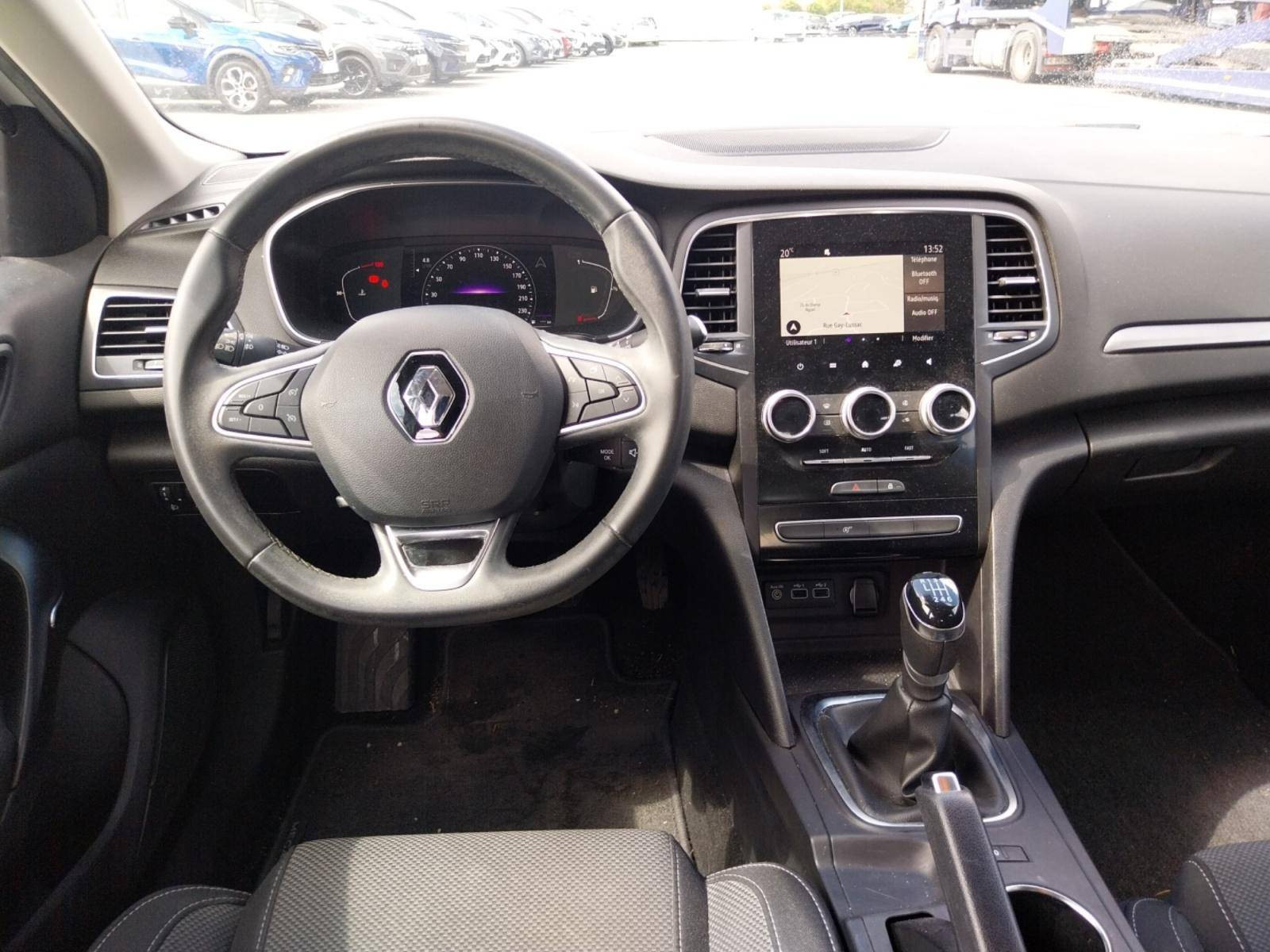 Vente en ligne Renault Megane 4  Blue dCi 115 au prix de 13 490 €