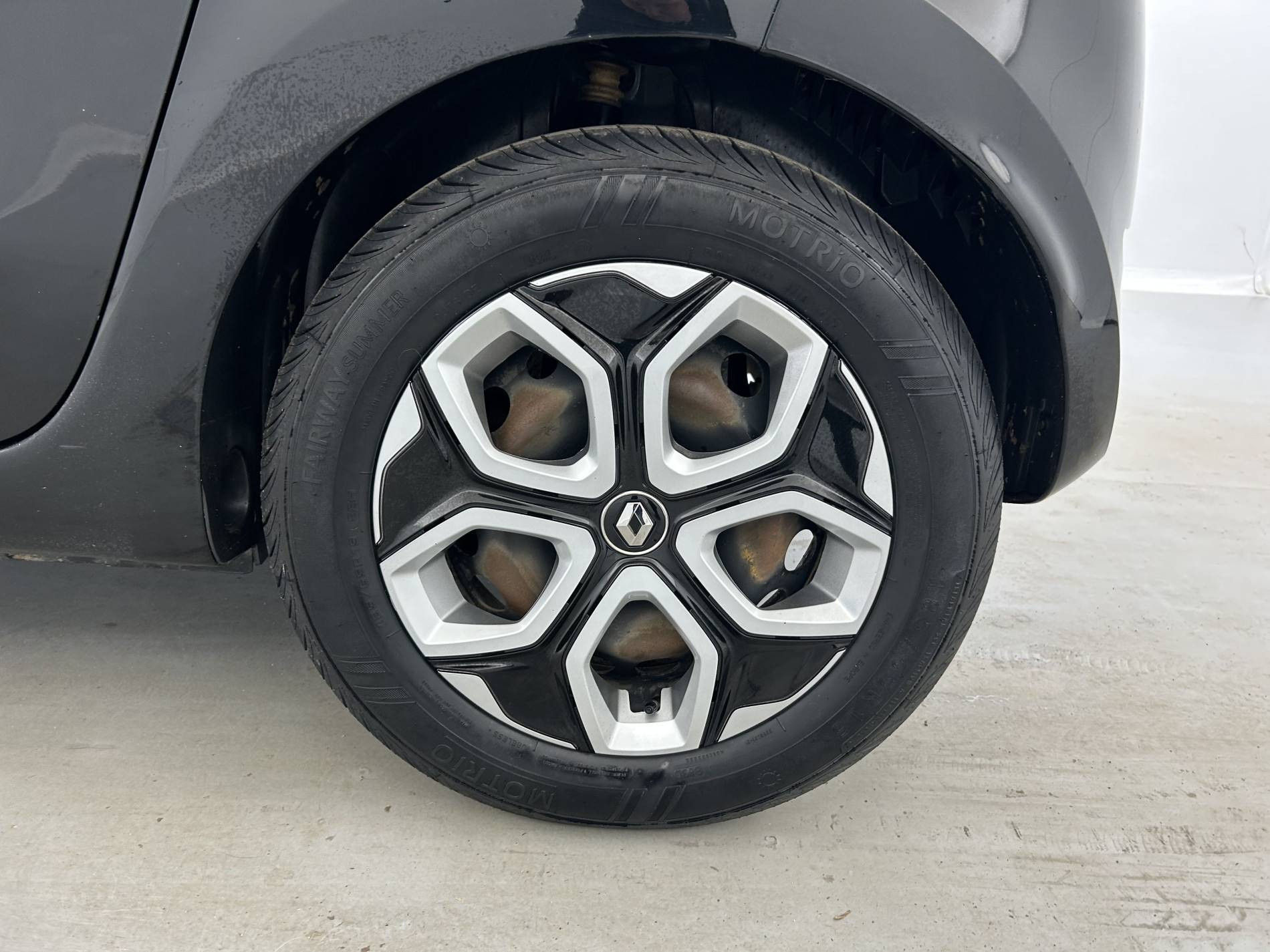 Vente en ligne Renault Twingo 3  SCe 65 - 21 au prix de 9 990 €