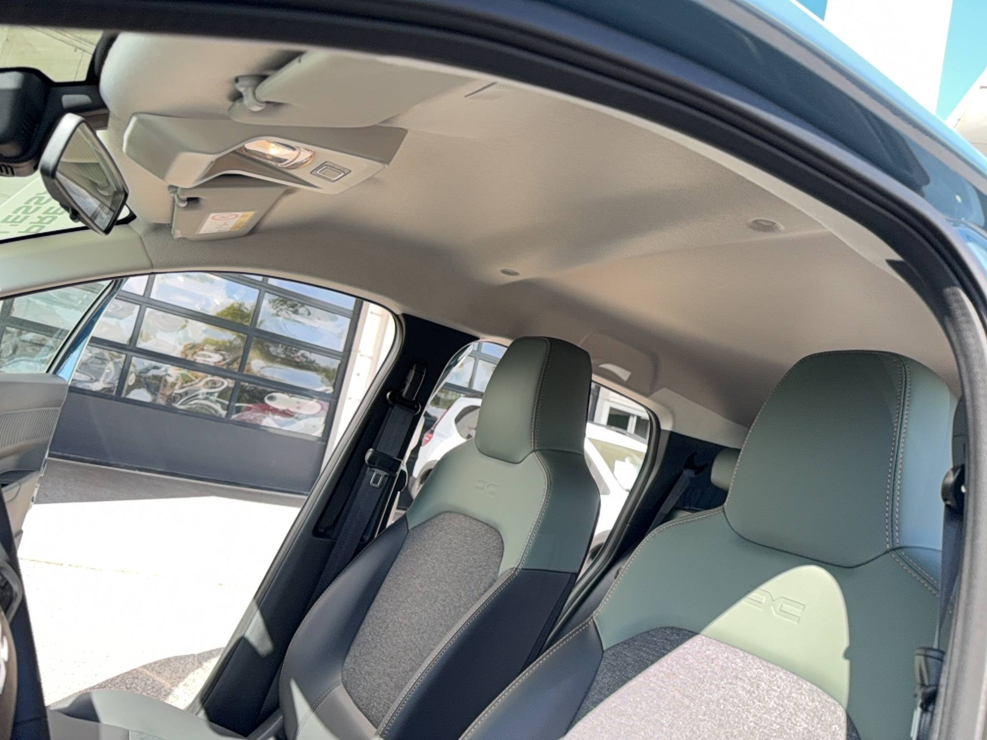 Vente en ligne Dacia Spring  electric 100 au prix de 19 990 €
