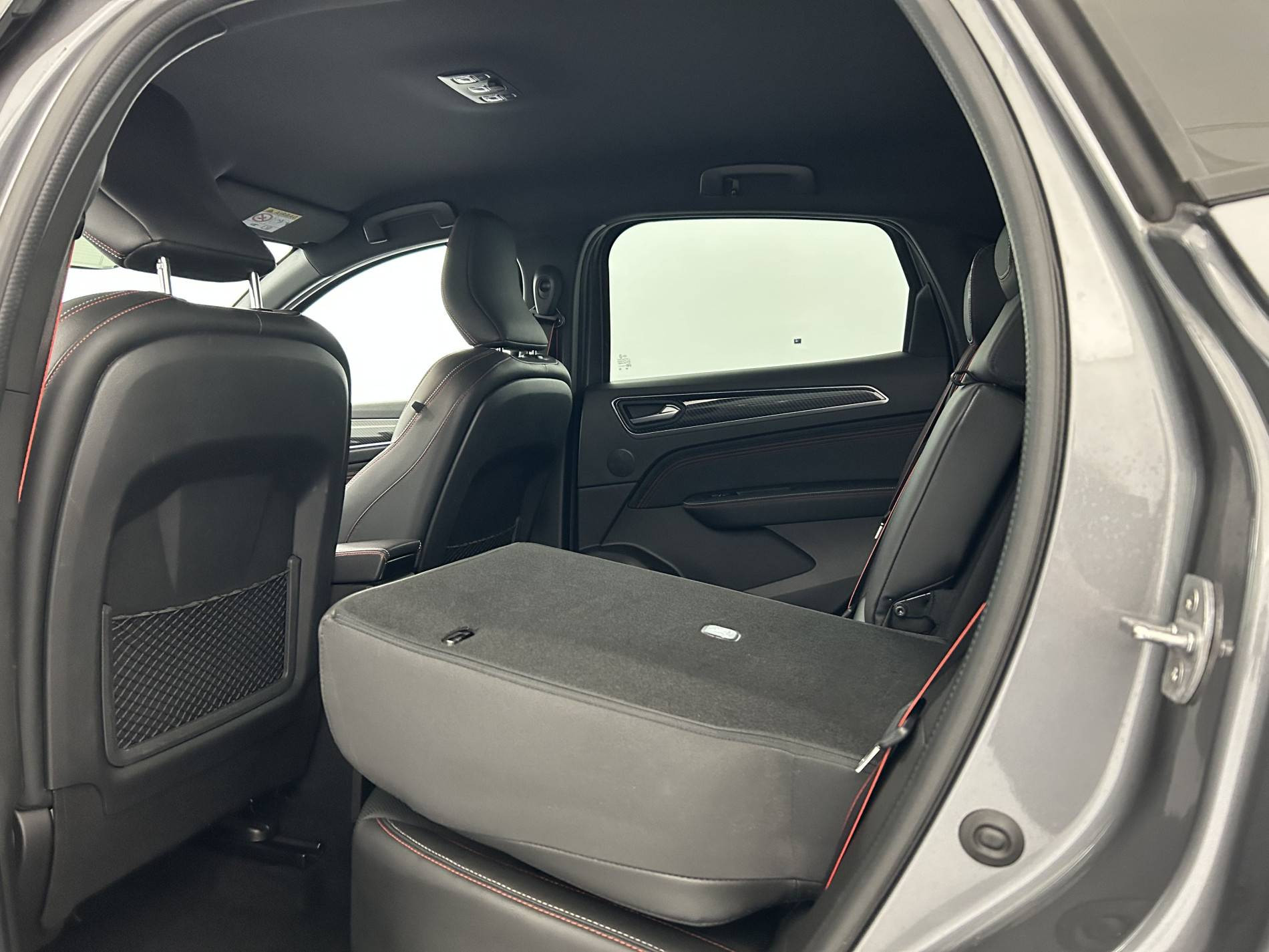 Vente en ligne Renault Arkana  TCe 140 EDC FAP - 21B au prix de 18 790 €