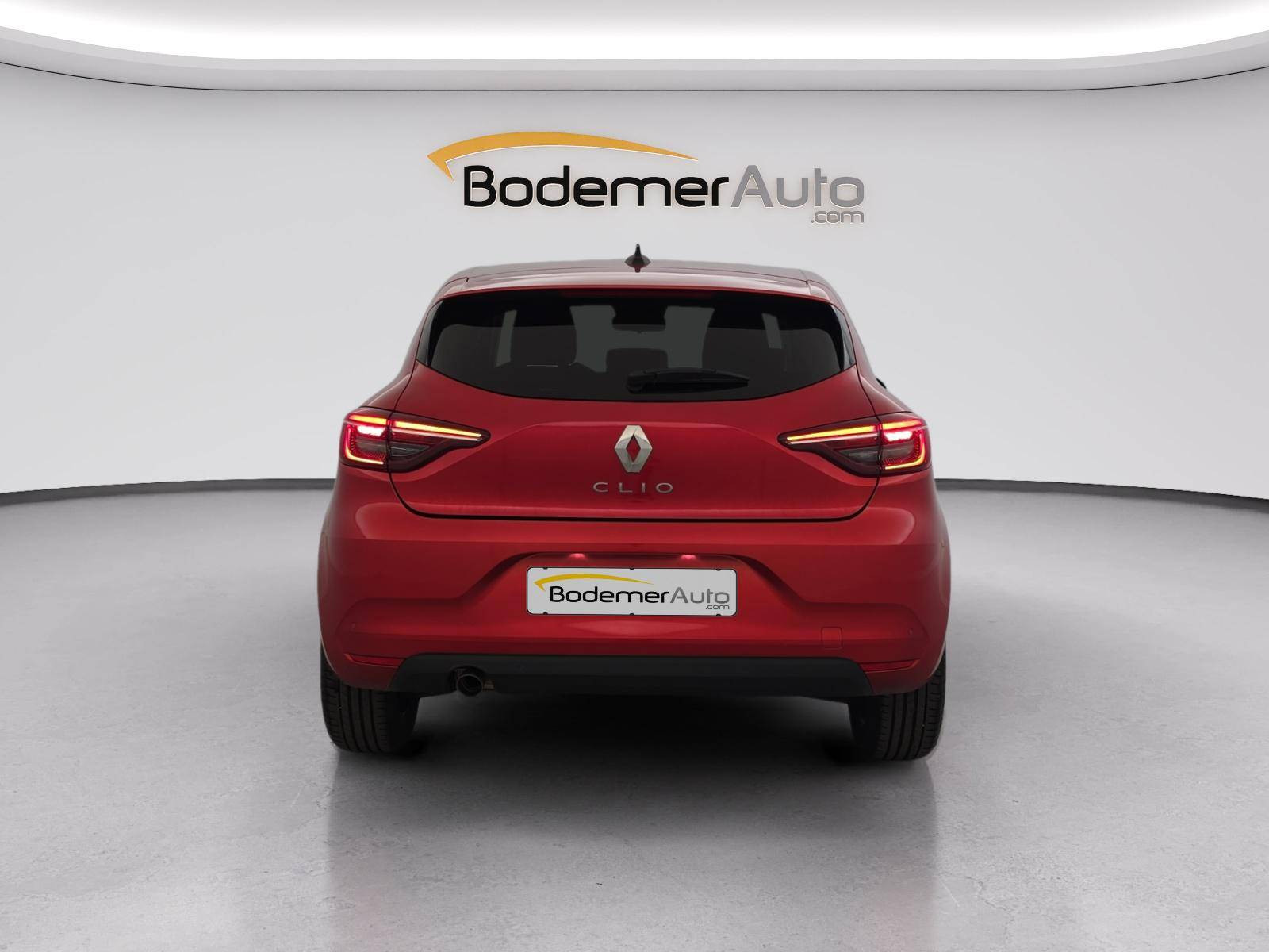 Vente en ligne Renault Clio 5 Clio TCe 90 au prix de 14 890 €