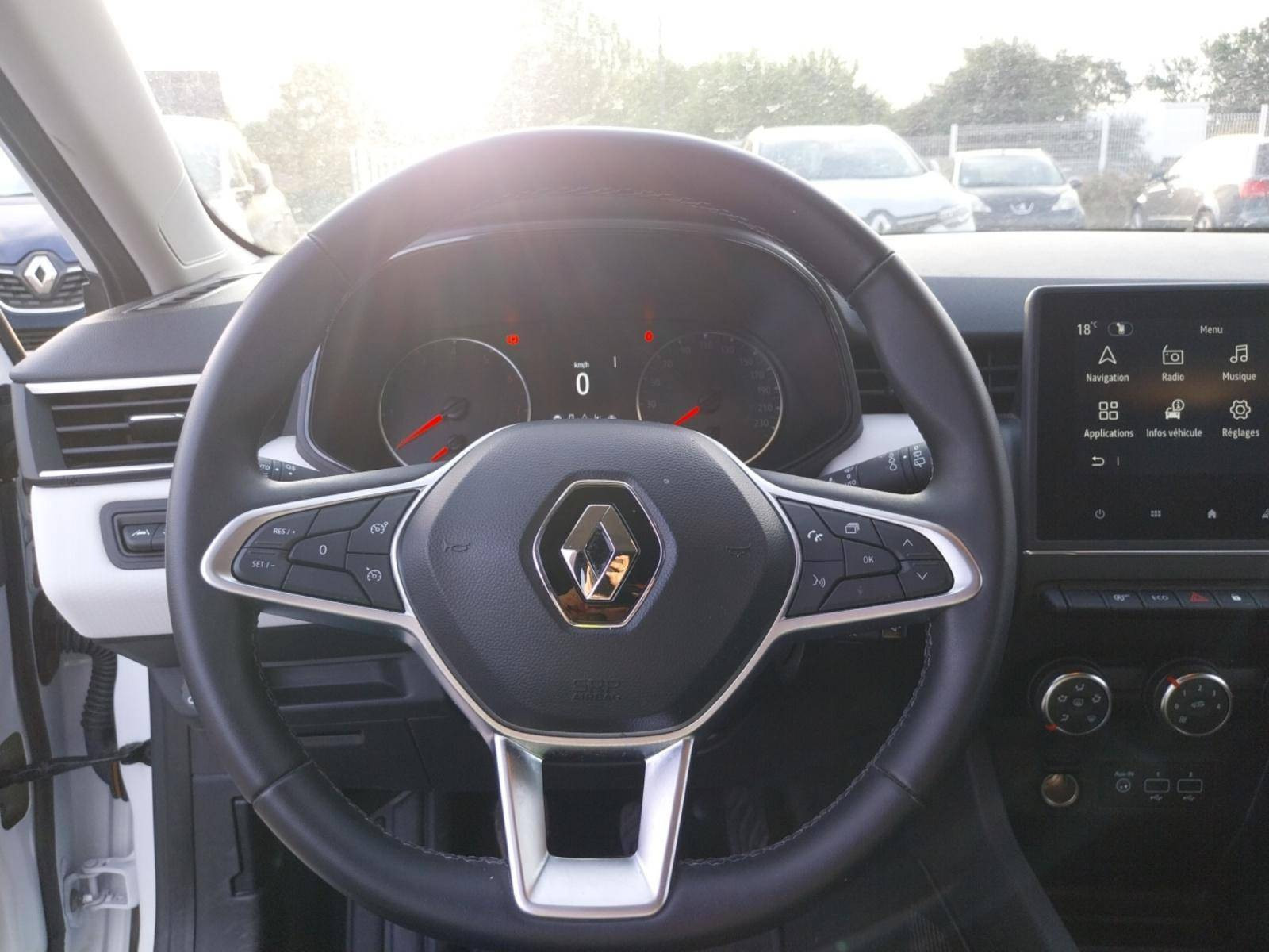 Vente en ligne Renault Clio 5 Clio TCe 100 GPL au prix de 14 900 €