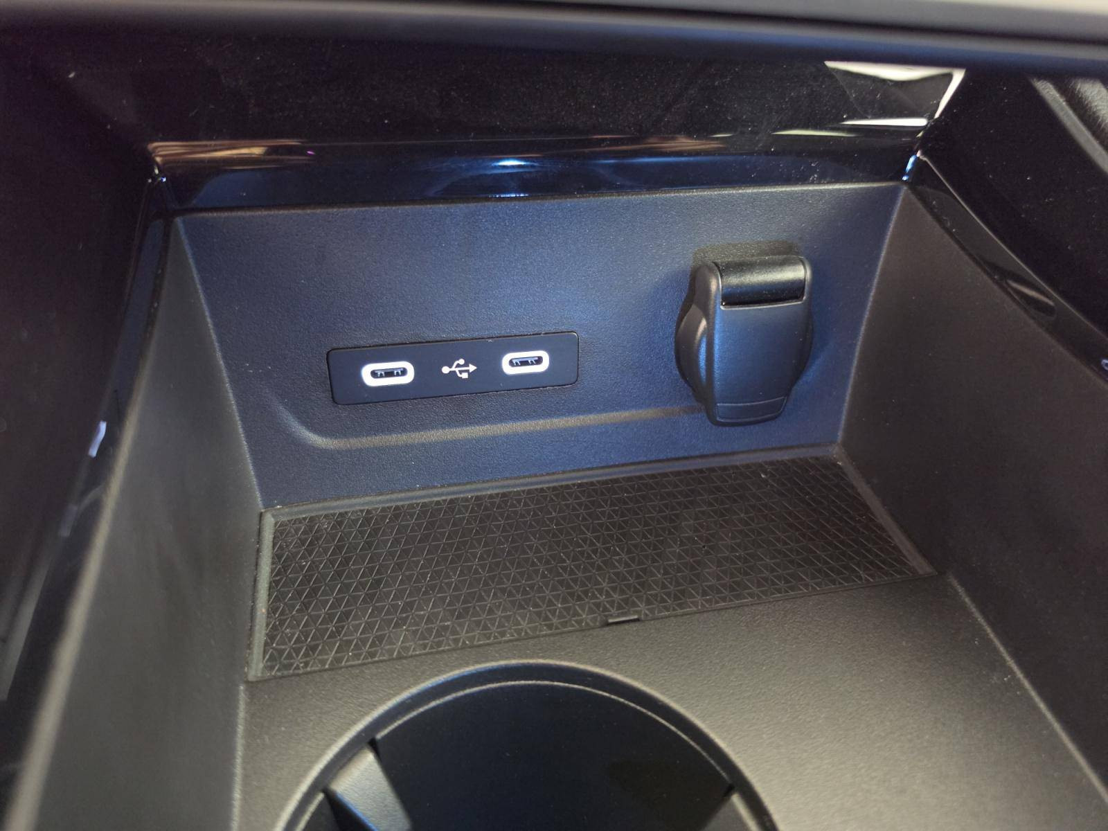Vente en ligne Renault Austral  E-Tech hybrid 200 au prix de 28 990 €