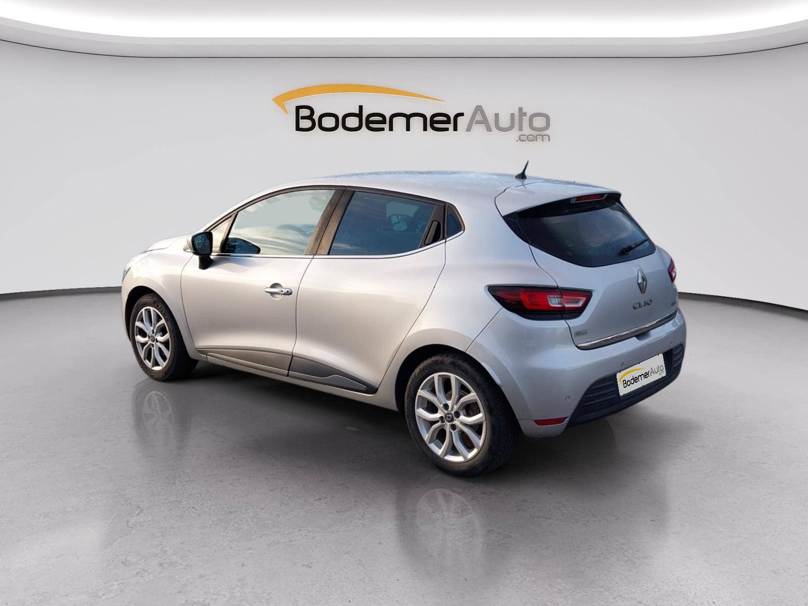 Vente en ligne Renault Clio 4 Clio dCi 90 Energy au prix de 10 350 €