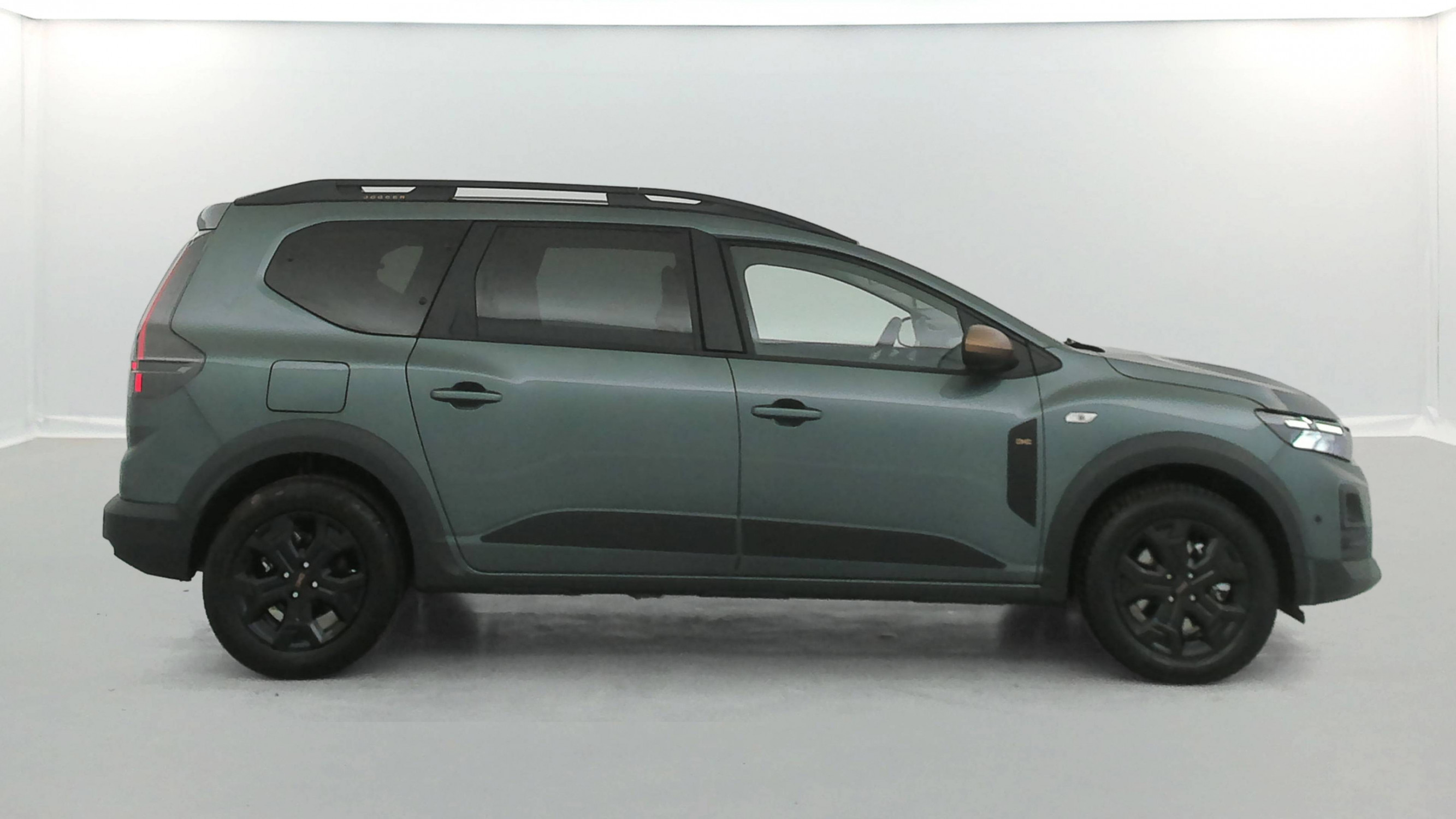 Vente en ligne Dacia Jogger  155 7 pl au prix de 27 699 €