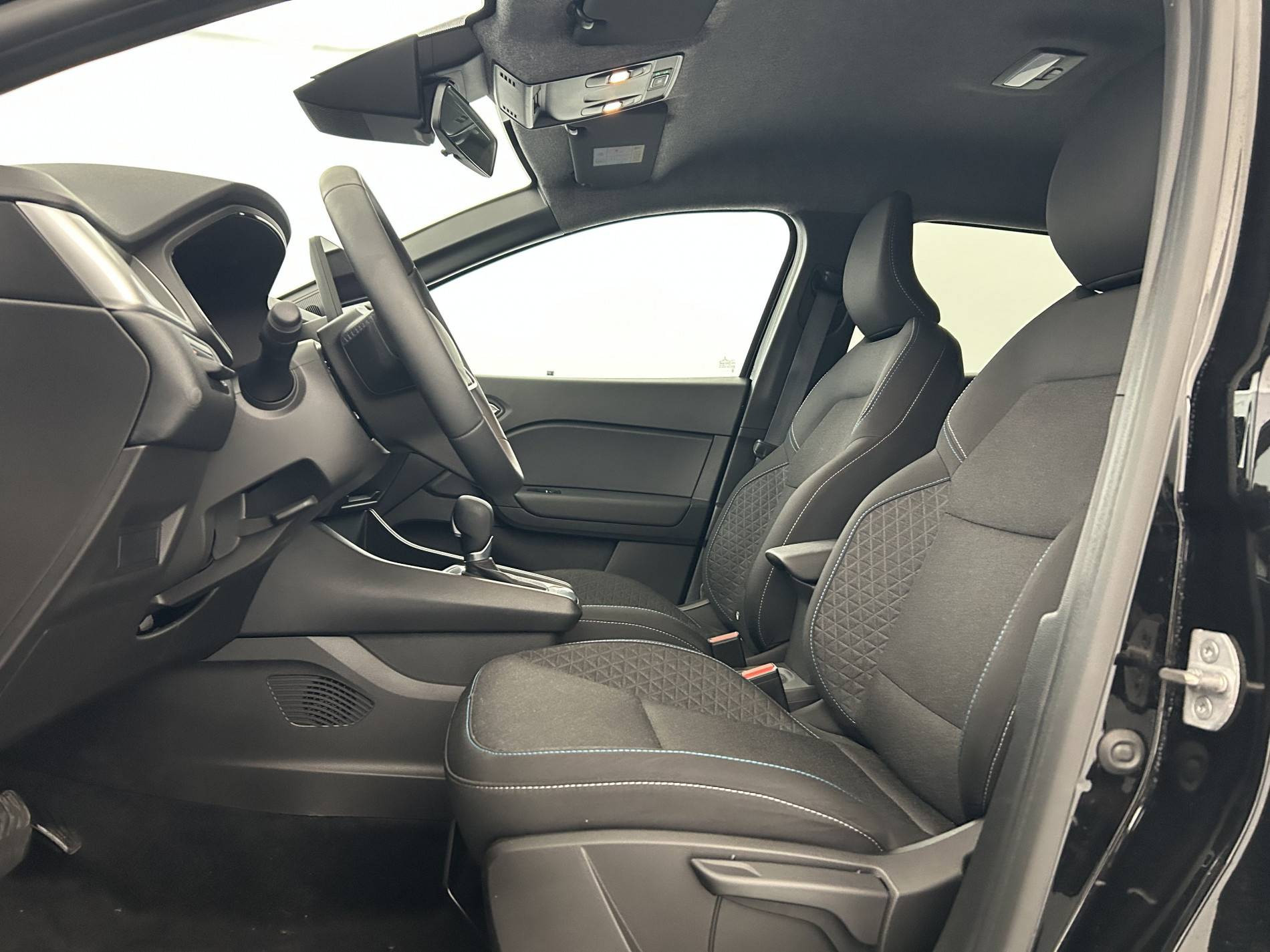 Vente en ligne Renault Symbioz  E-Tech full hybrid 145 au prix de 23 990 €