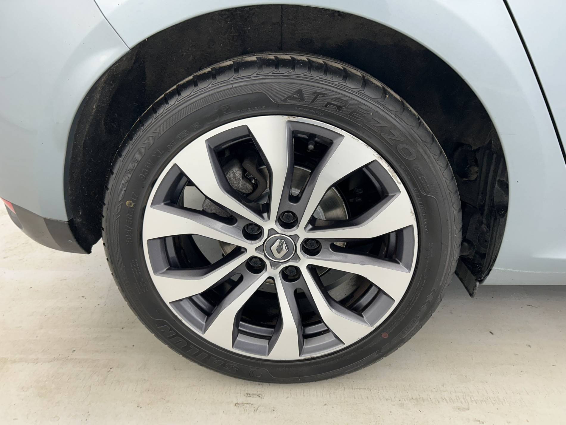 Vente en ligne Renault Megane 4 Mégane IV Berline Blue dCi 115 - 21B au prix de 17 490 €