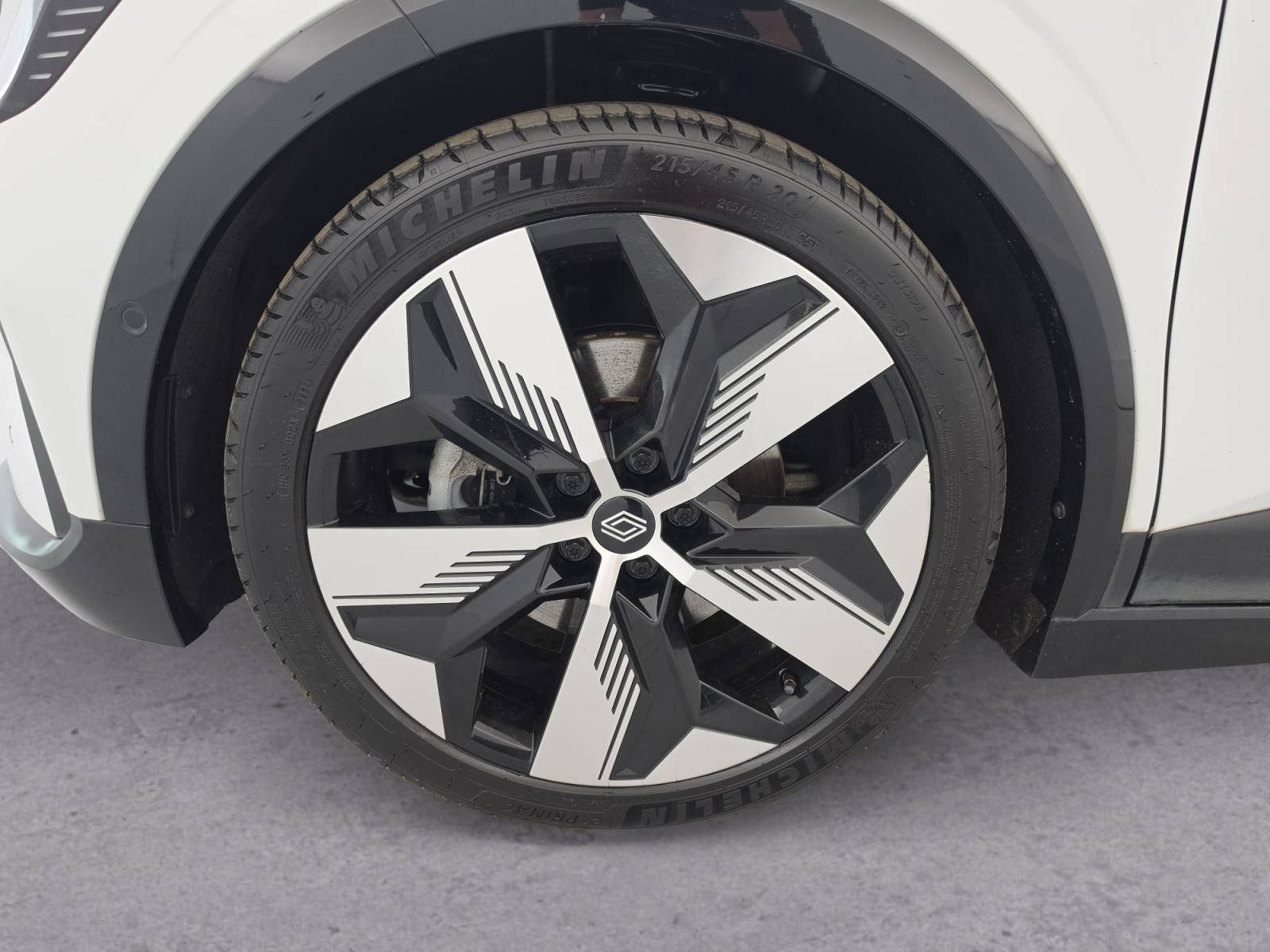 Vente en ligne Renault Megane E-Tech  EV60 220 ch optimum charge au prix de 24 990 €