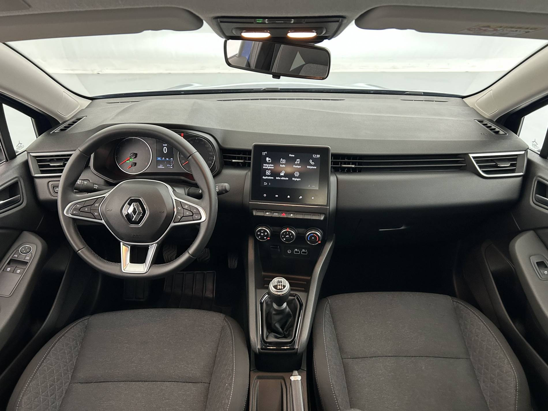 Vente en ligne Renault Clio 5 Clio TCe 90 au prix de 15 490 €