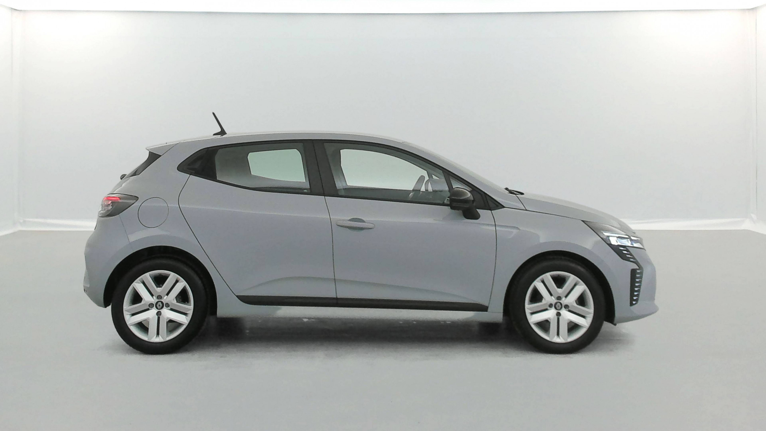 Vente en ligne Renault Clio 5 Clio TCe 90 ch GSR2 au prix de 15 790 €