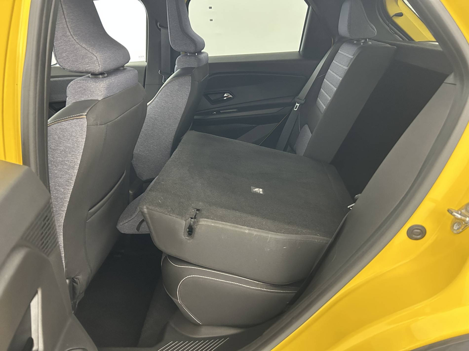 Vente en ligne Renault R5 E-Tech  120 ch autonomie urbaine au prix de 24 990 €
