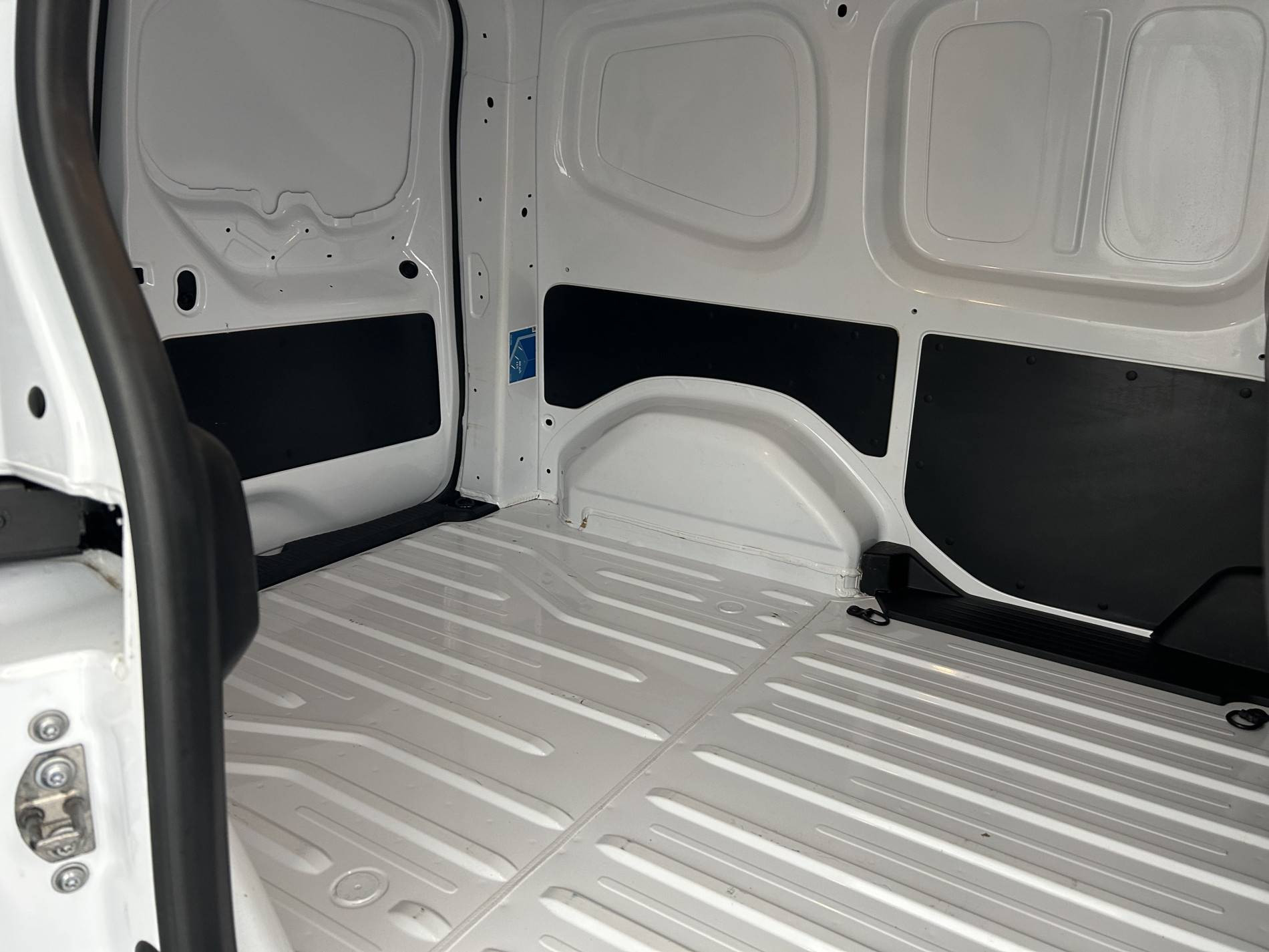 Vente en ligne Renault Kangoo Van  BLUE DCI 95 au prix de 15 990 €