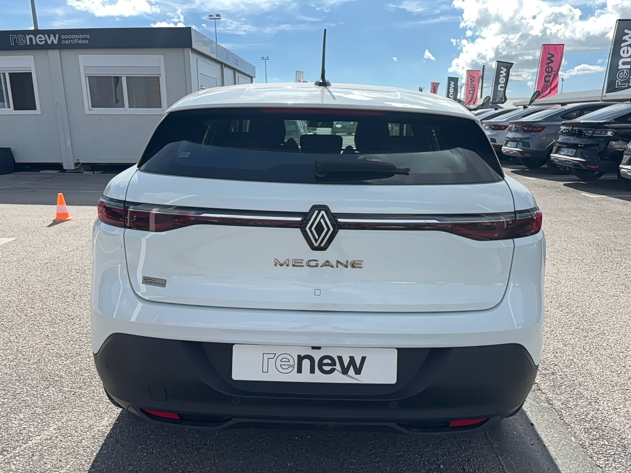 Vente en ligne Renault Megane E-Tech  EV60 130ch super charge au prix de 21 790 €
