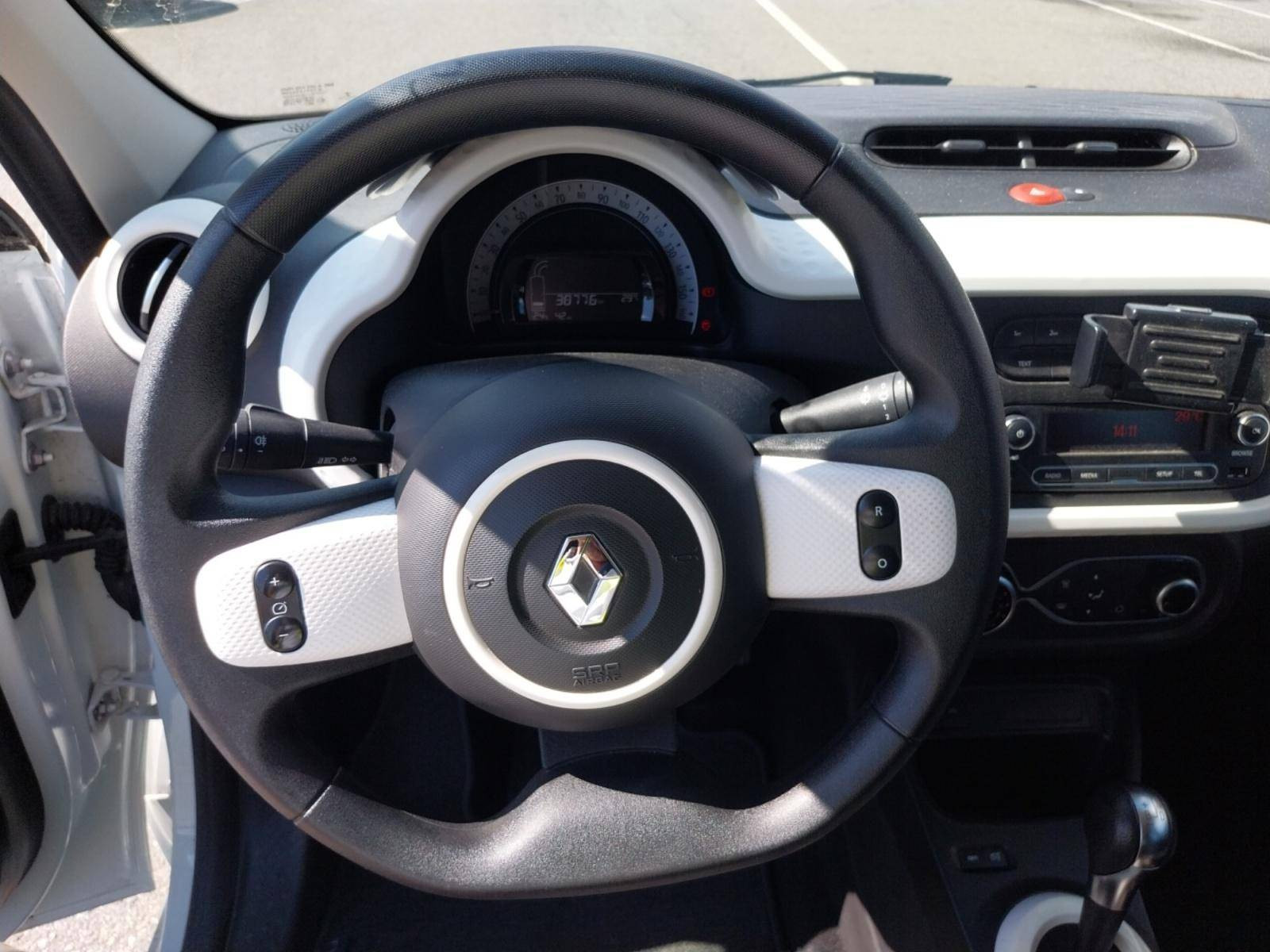 Vente en ligne Renault Twingo Electrique Twingo III E-Tech au prix de 11 990 €