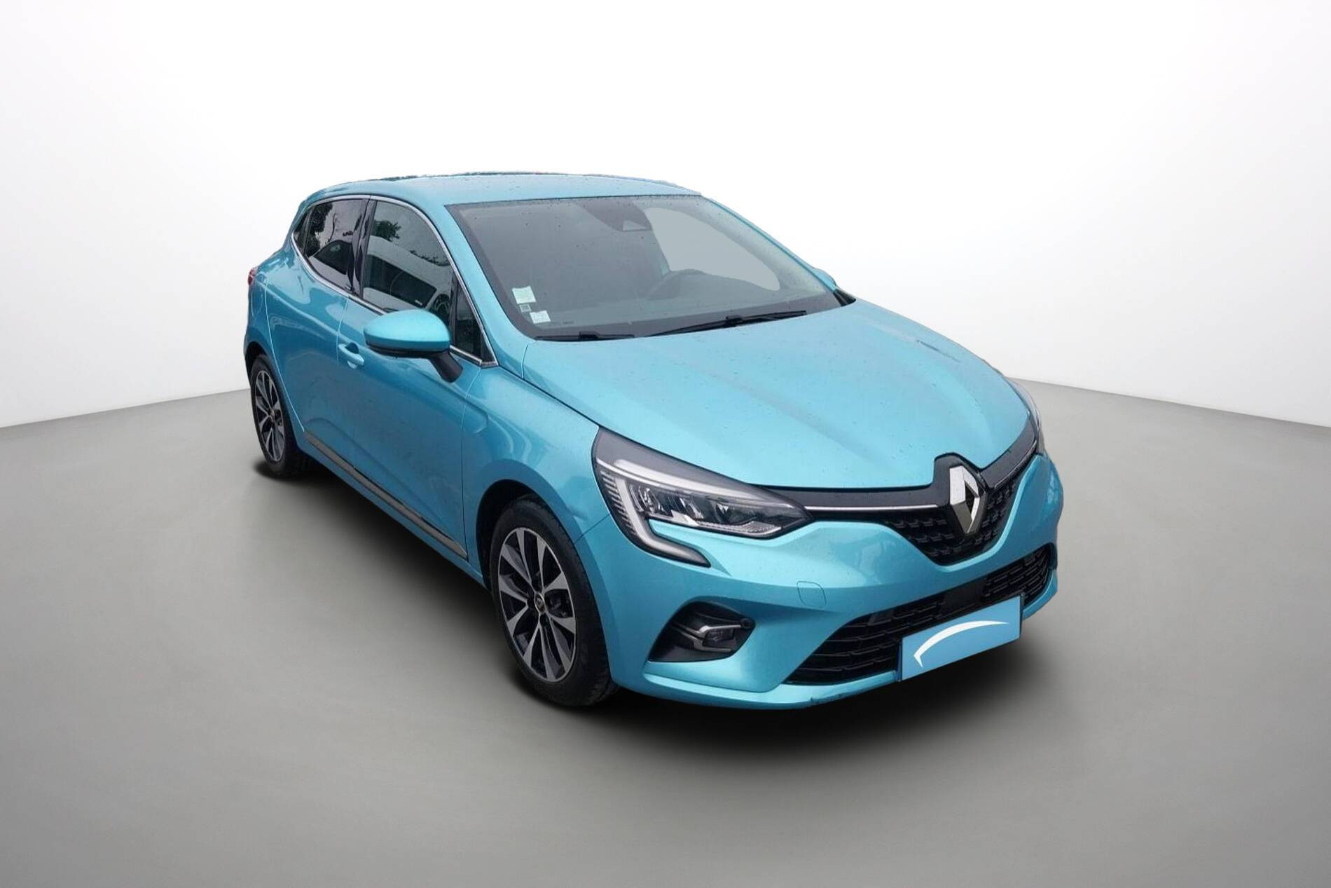 Vente en ligne Renault Clio 5 Clio E-Tech 140 au prix de 16 490 €