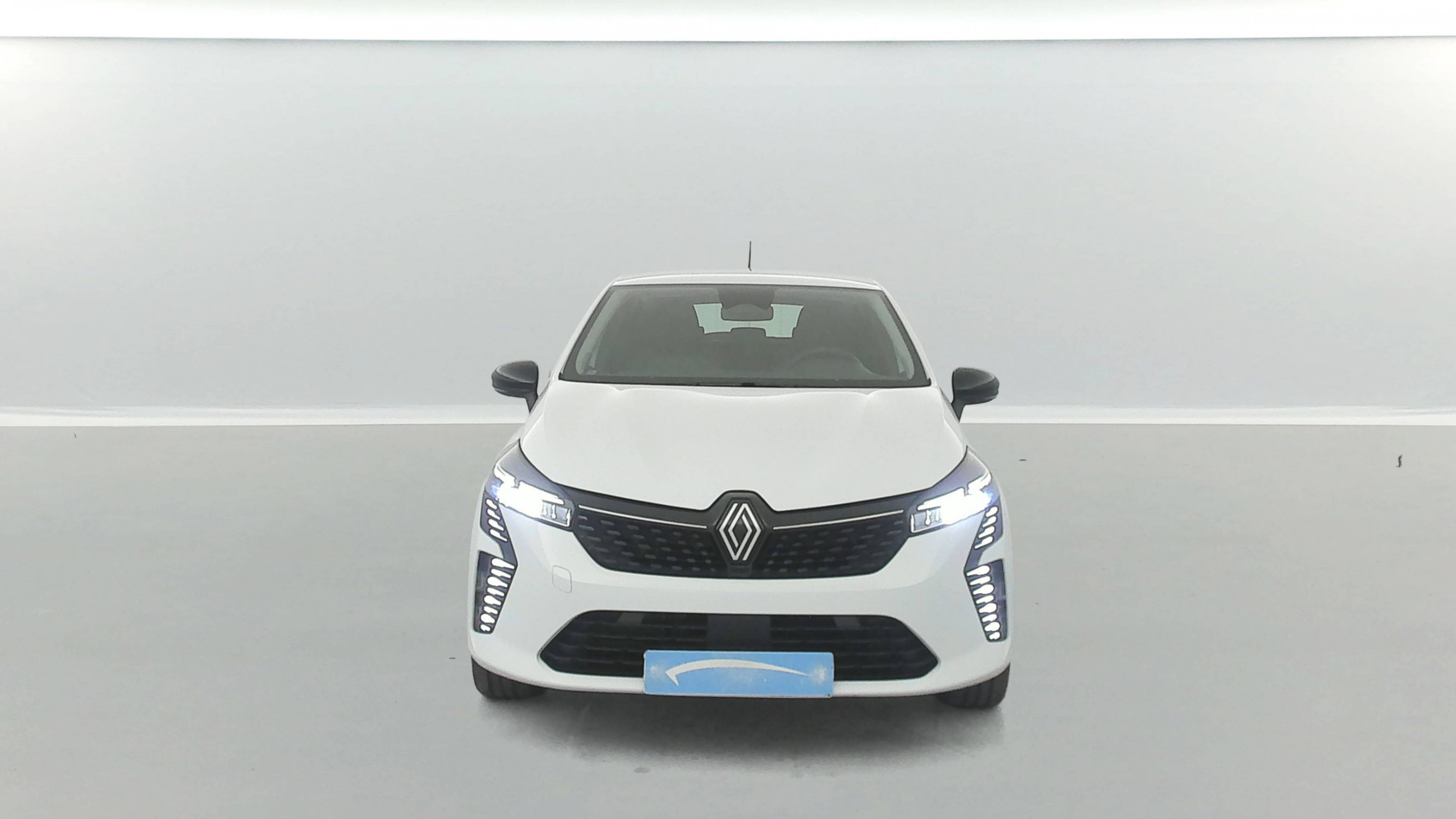 Vente en ligne Renault Clio 5 Clio Blue dCi 100 ch GSR2 au prix de 18 791 €