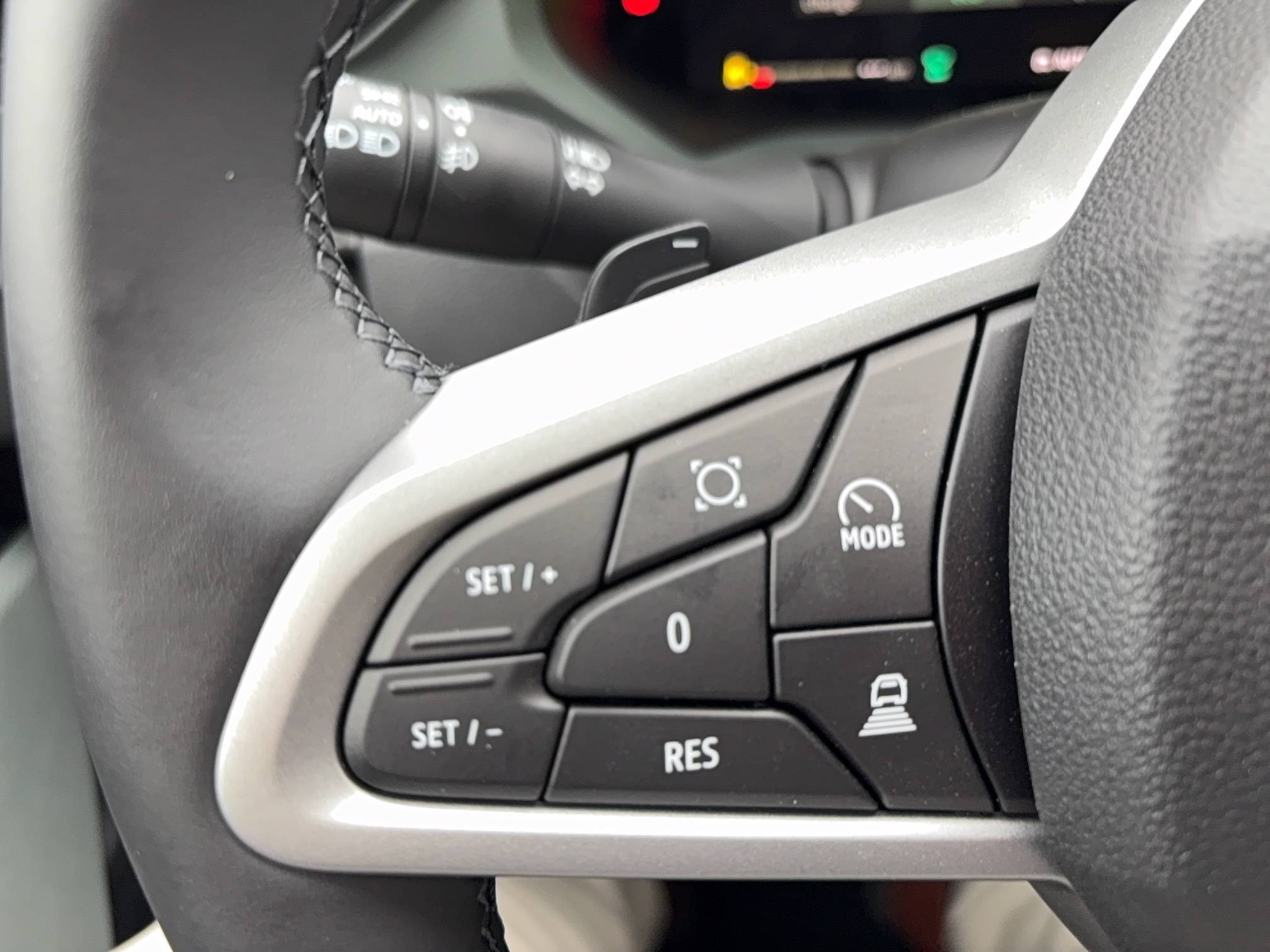 Vente en ligne Dacia Bigster Bigster Hybrid-G 150 4x4 / ATTELAGE + MARCHEPIEDS  au prix de 36 000 €