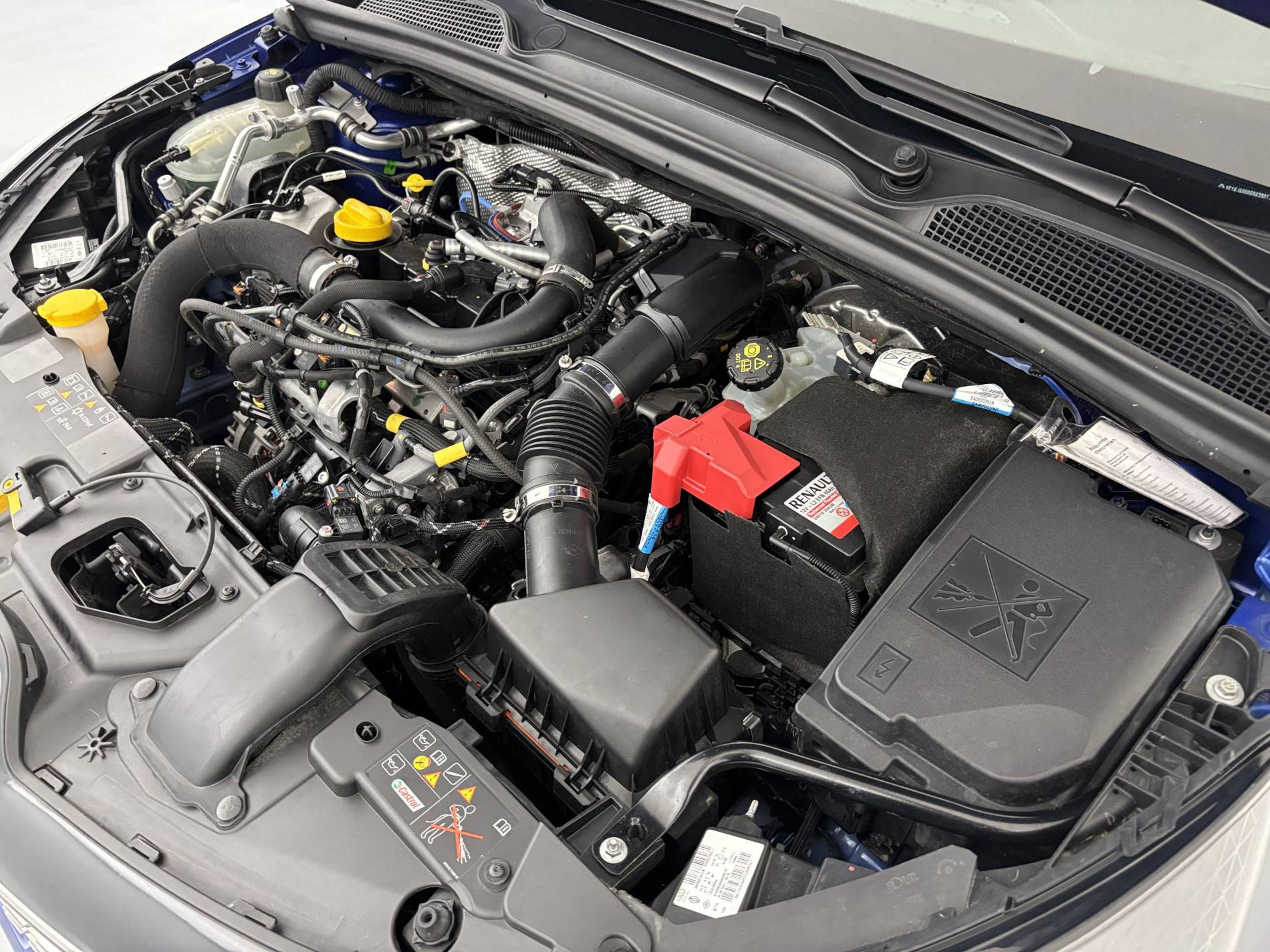 Vente en ligne Renault Clio 5 Clio TCe 100 GPL - 21N au prix de 12 390 €