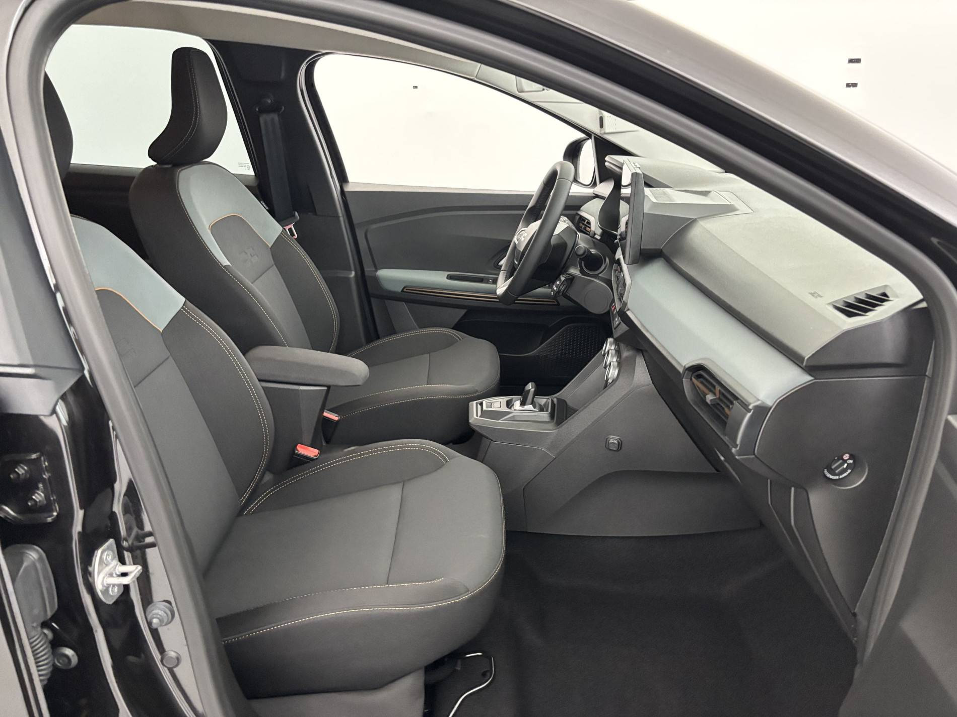 Vente en ligne Dacia Jogger  155 7 pl au prix de 27 940 €