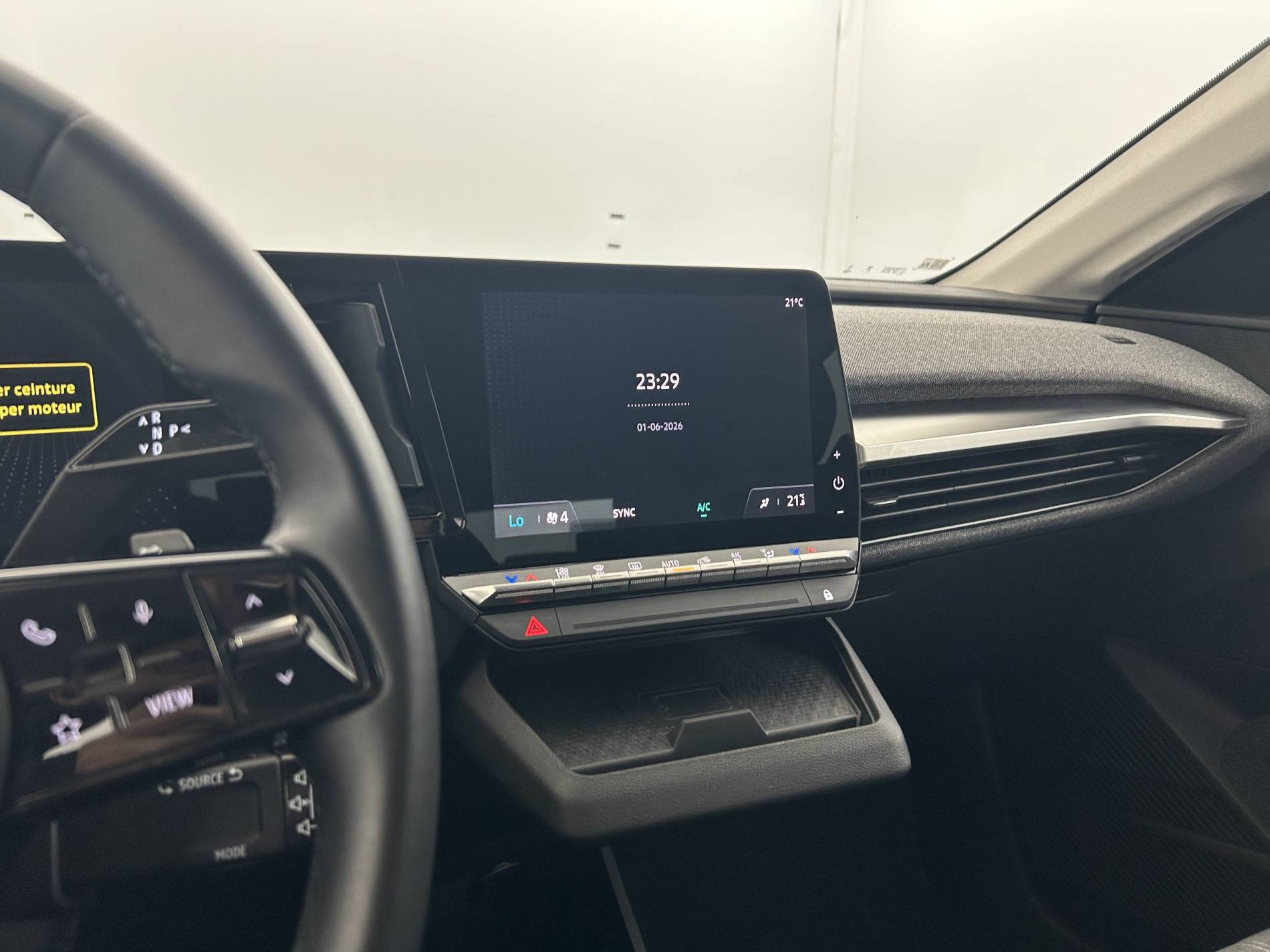Vente en ligne Renault Megane E-Tech  EV40 130ch standard charge au prix de 19 890 €
