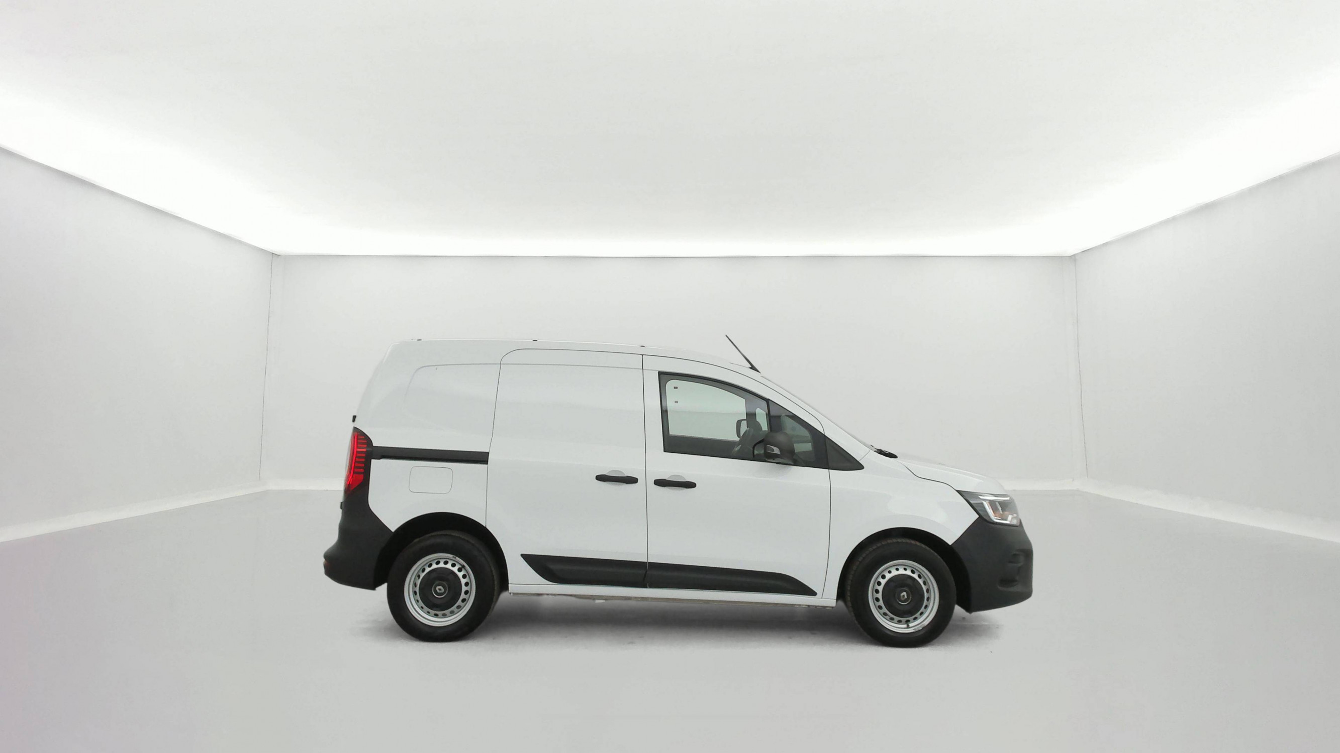 Vente en ligne Renault Kangoo Van  BLUE DCI 95 au prix de 19 890 €