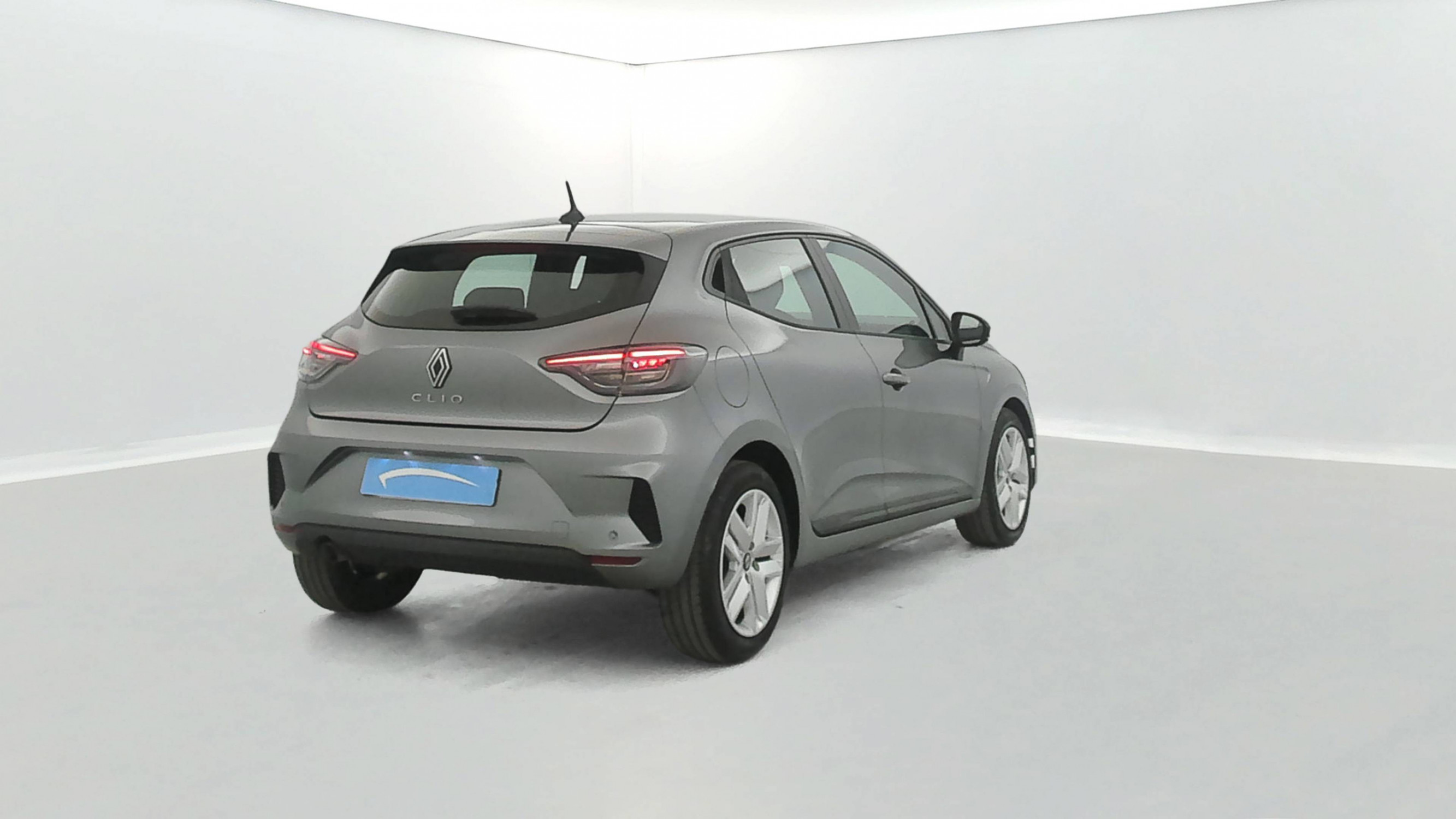Vente en ligne Renault Clio 5 Clio TCe 90 au prix de 14 975 €