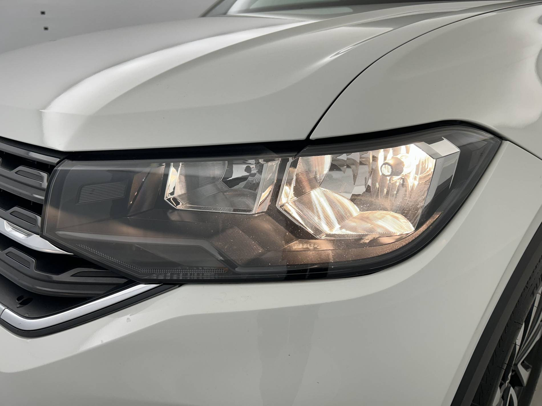 Vente en ligne Volkswagen T-Cross  1.0 TSI 110 Start/Stop BVM6 au prix de 16 790 €
