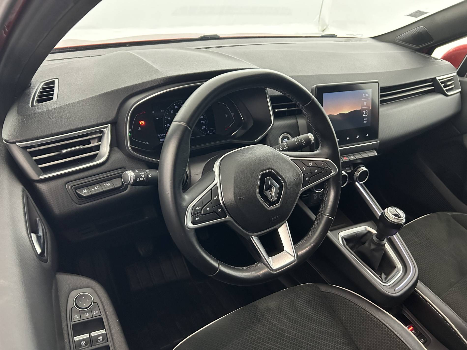 Vente en ligne Renault Clio 5 Clio Blue dCi 115 au prix de 13 790 €