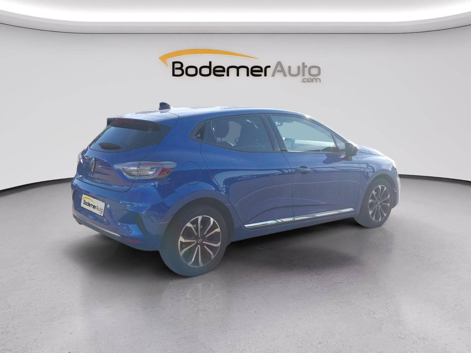 Vente en ligne Renault Clio 5 Clio TCe 90 au prix de 15 500 €