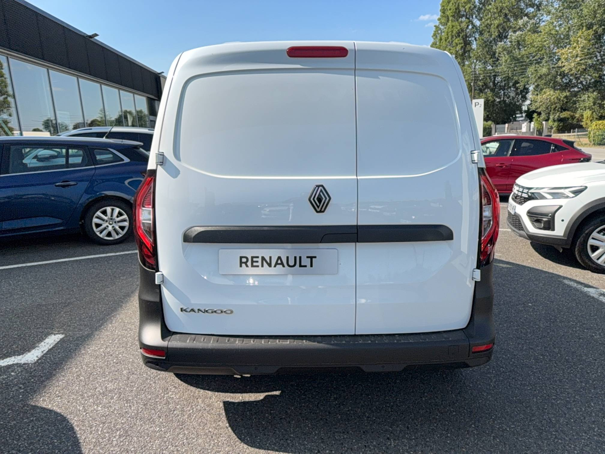 Vente en ligne Renault Kangoo Van  TOLE L1 BLUE DCI 95 AUTO au prix de 33 240 €
