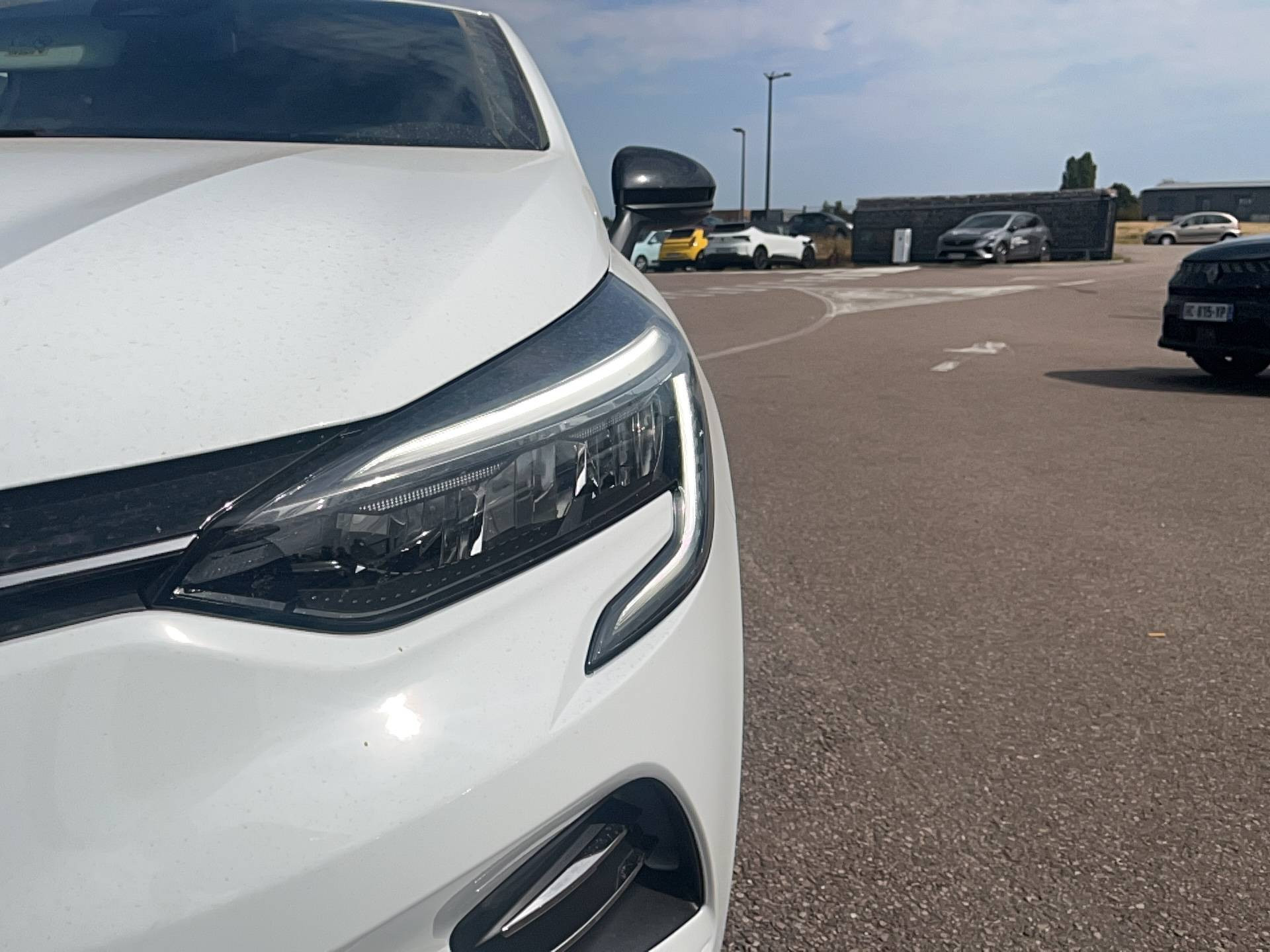 Vente en ligne Renault Clio 5 Clio SCe 65 au prix de 11 791 €