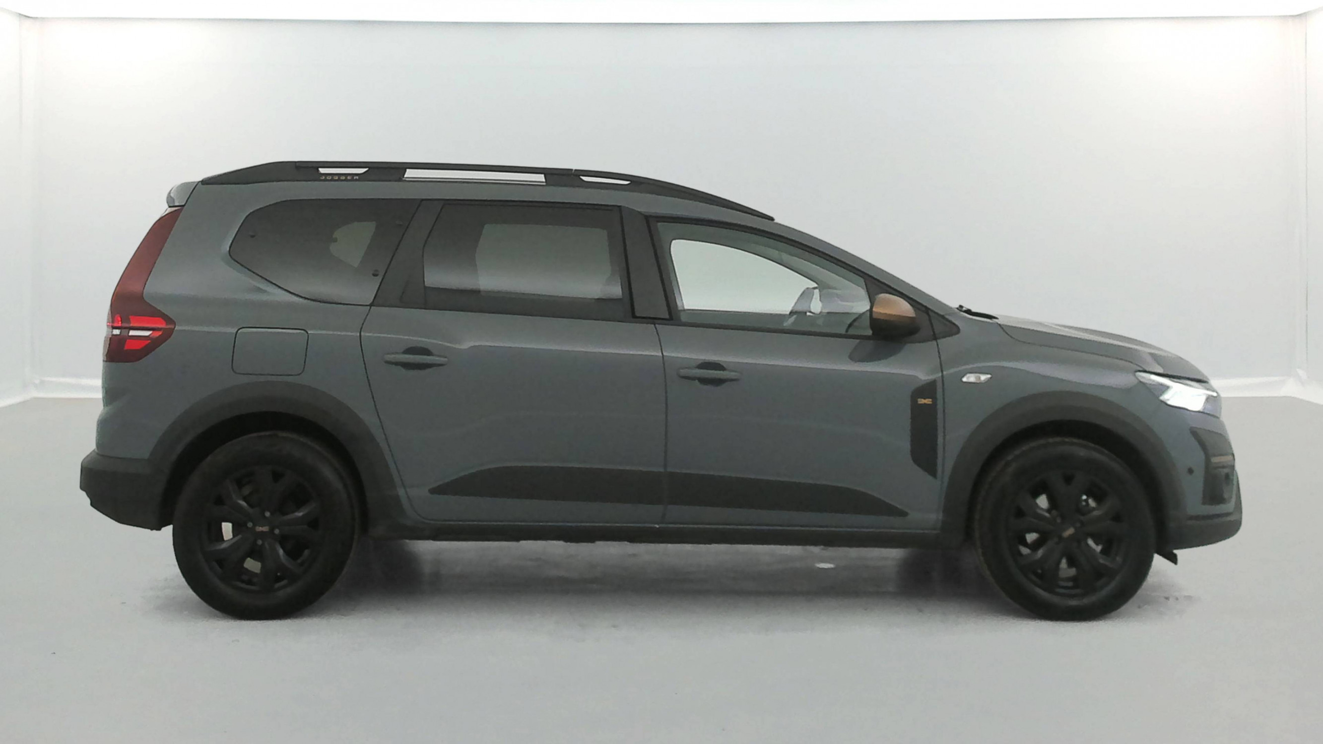 Vente en ligne Dacia Jogger  Hybrid 140 7 places GSR2 au prix de 23 890 €
