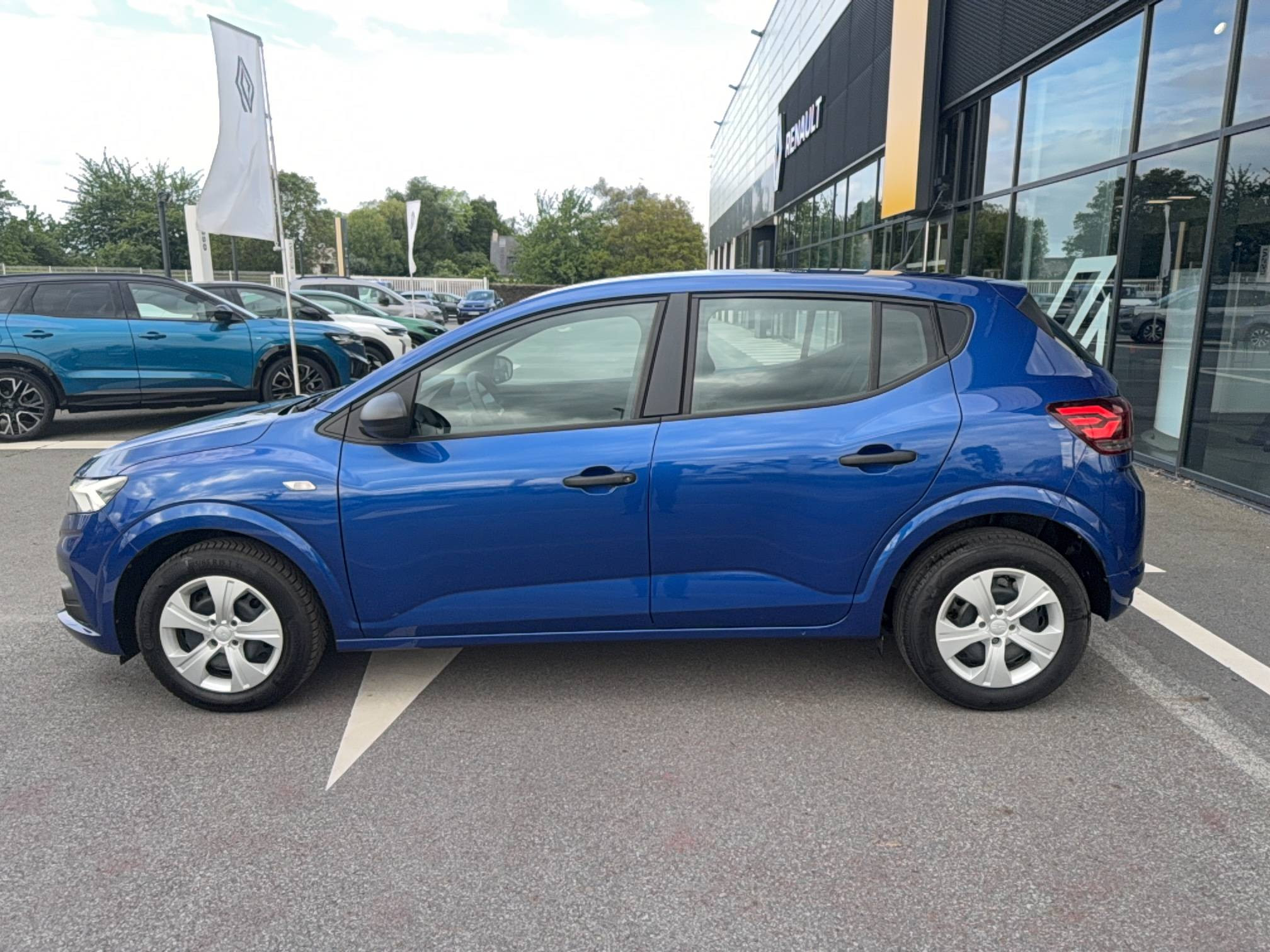 Vente en ligne Dacia Sandero  ECO-G 100 au prix de 11 490 €