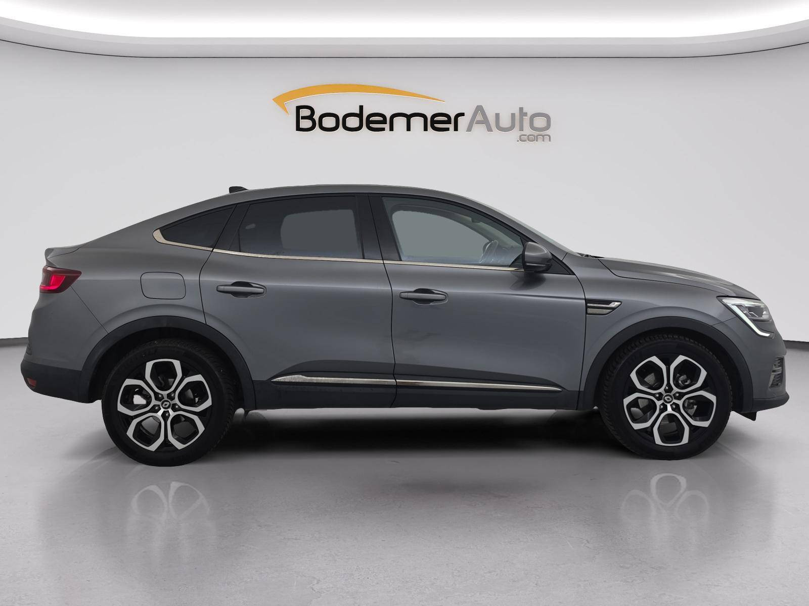 Vente en ligne Renault Arkana  E-Tech 145 - 21B au prix de 18 500 €