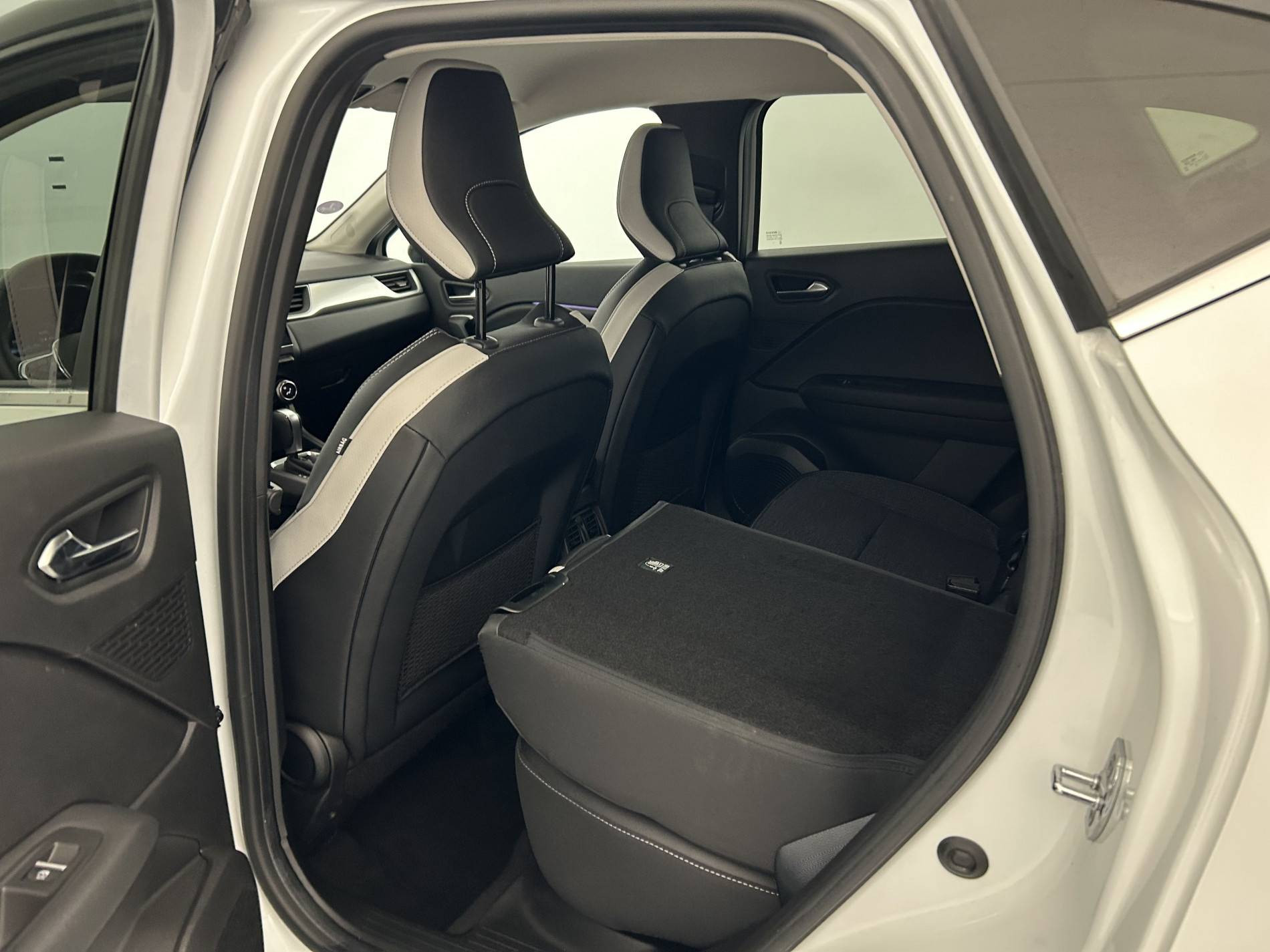 Vente en ligne Renault Captur  E-Tech full hybrid 145 au prix de 19 980 €