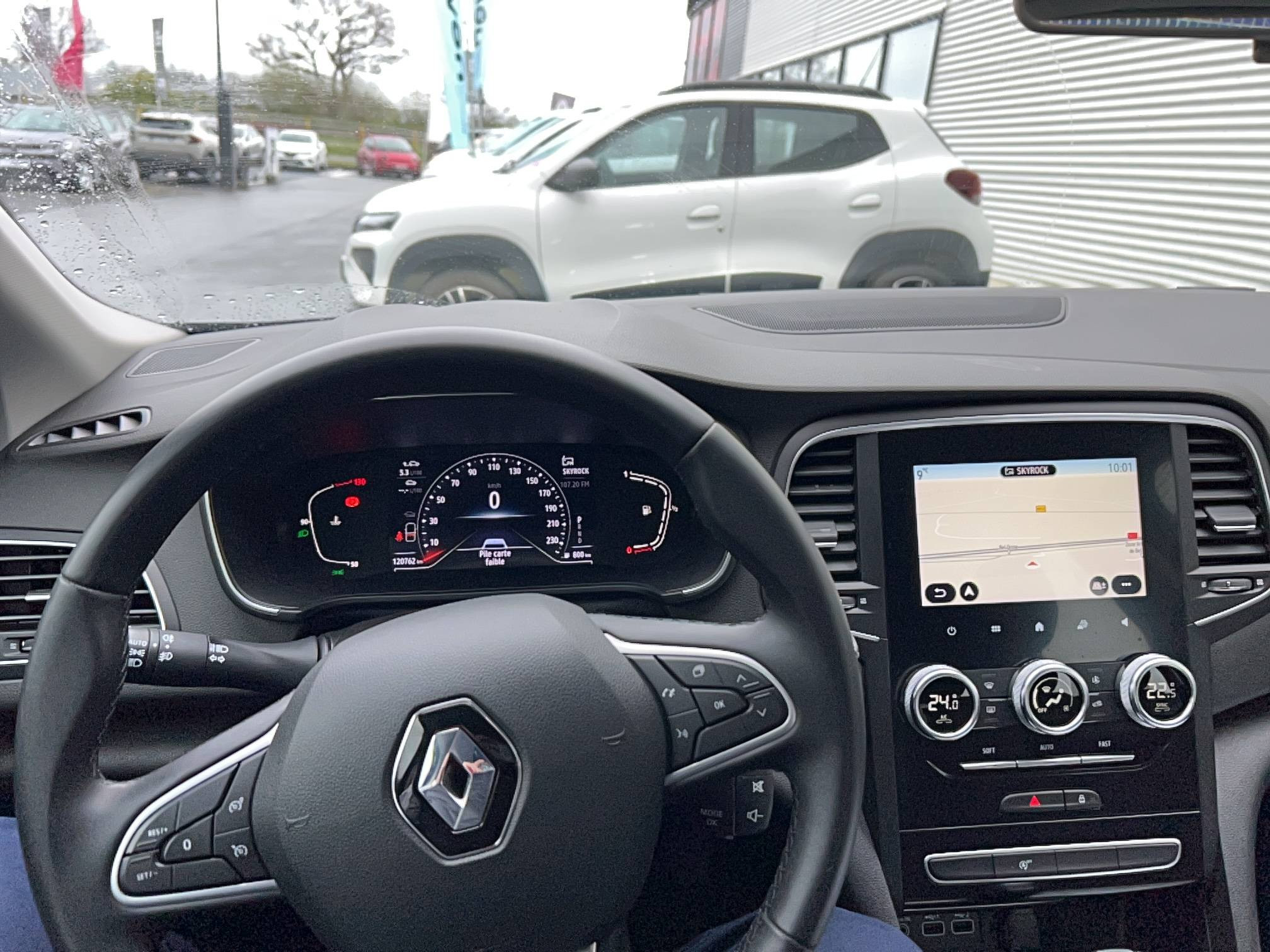 Vente en ligne Renault Megane 4  Blue dCi 115 EDC au prix de 14 590 €