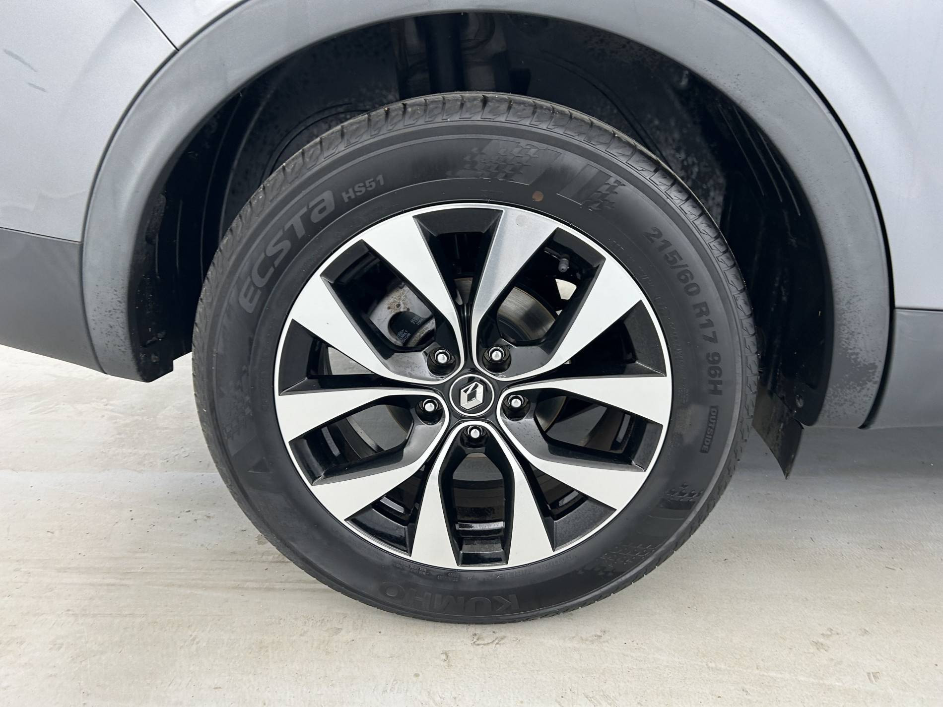 Vente en ligne Renault Arkana  mild hybrid 140 EDC FAP - 22 au prix de 18 790 €