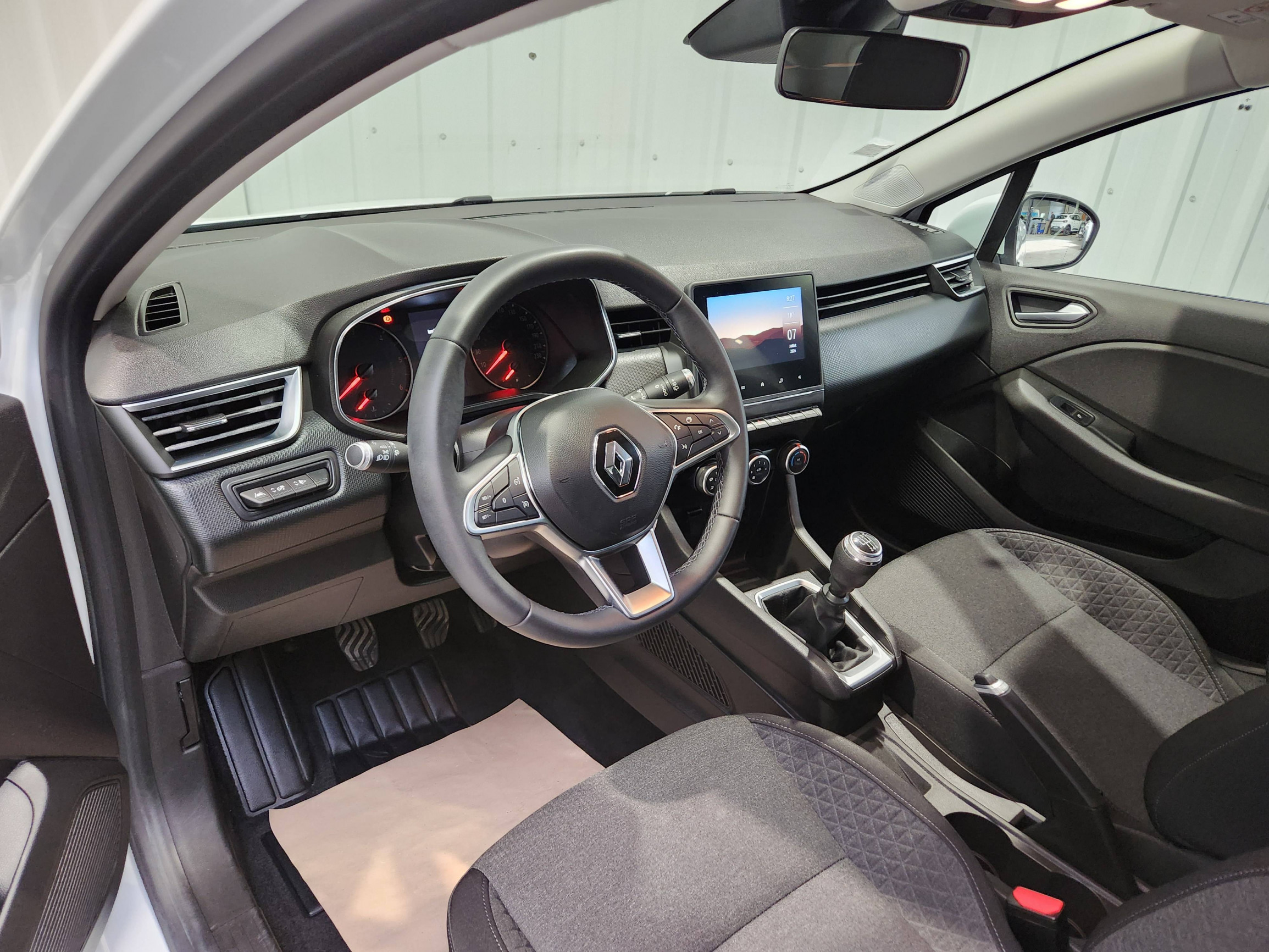 Vente en ligne Renault Clio 5 Clio Blue dCi 85 au prix de 14 390 €