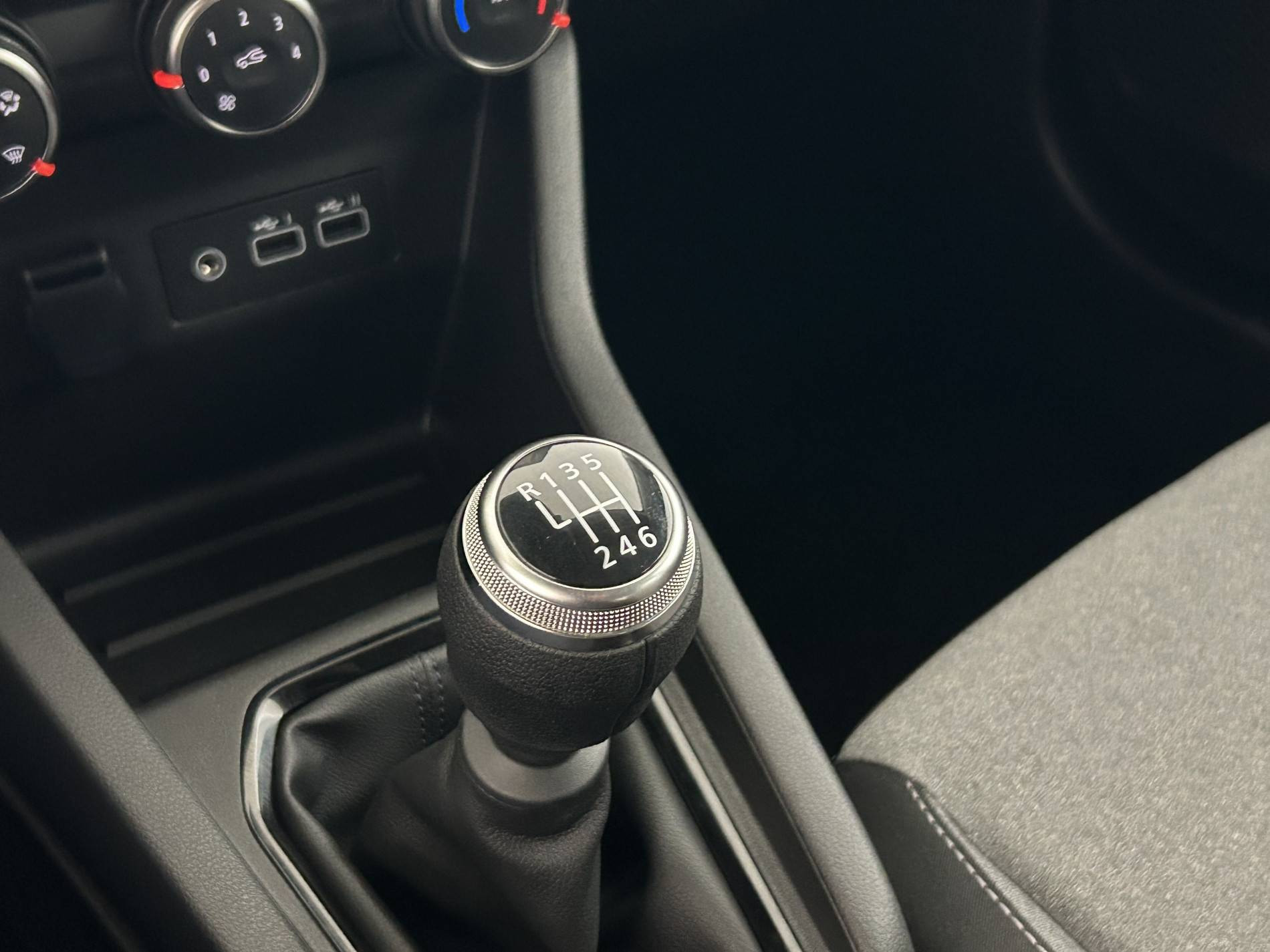 Vente en ligne Renault Clio 5 Clio Blue dCi 100 ch GSR2 au prix de 17 990 €