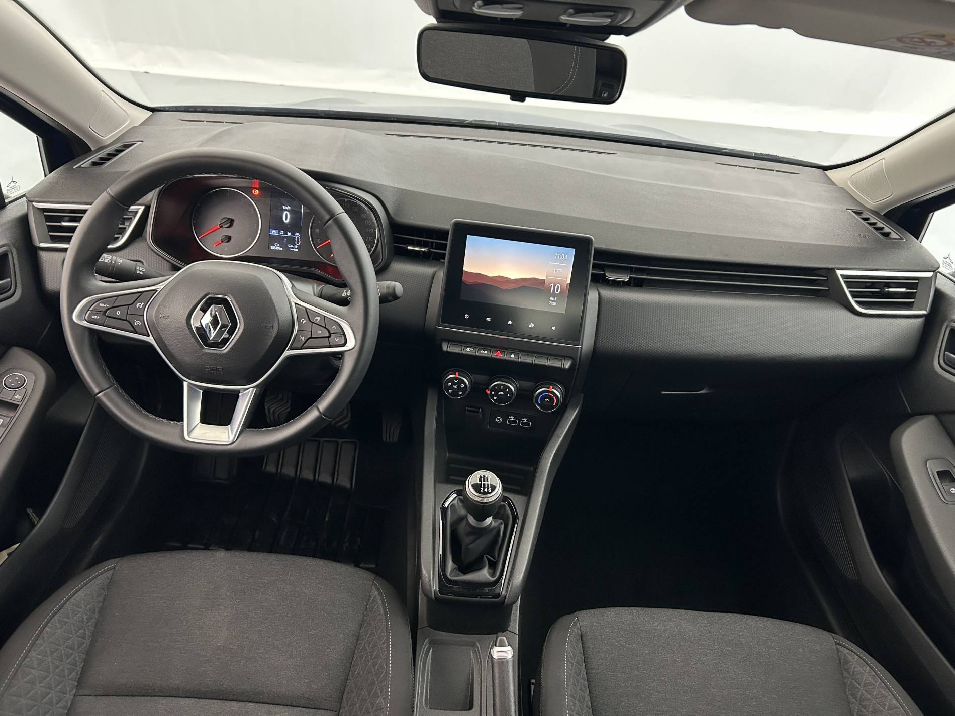 Vente en ligne Renault Clio 5 Clio TCe 90 au prix de 14 490 €