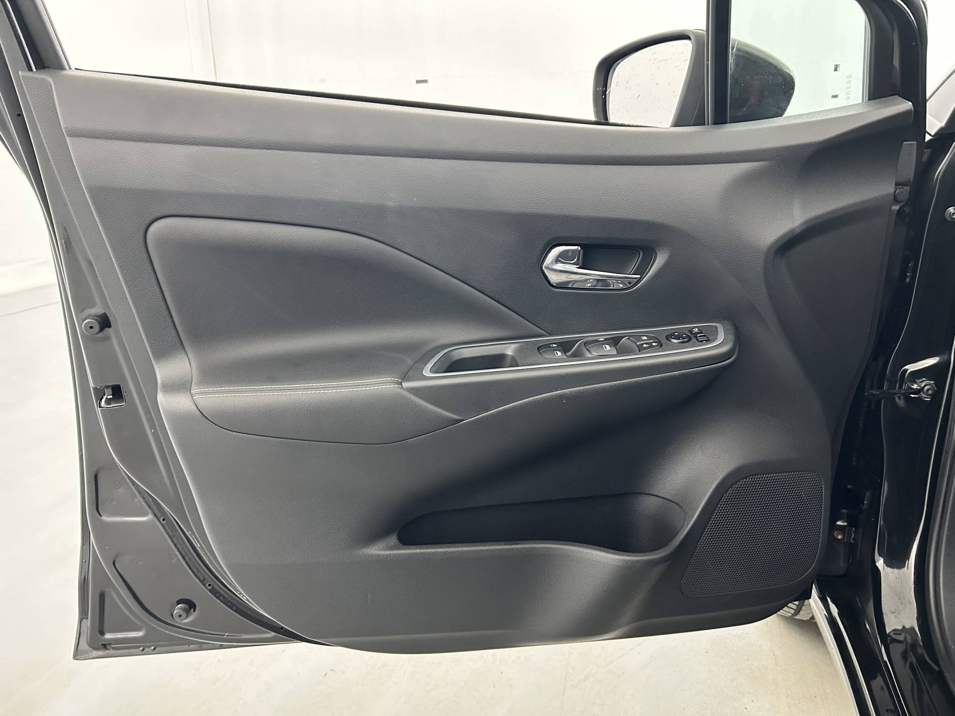 Vente en ligne Nissan Micra Micra IG-T 100 au prix de 13 090 €