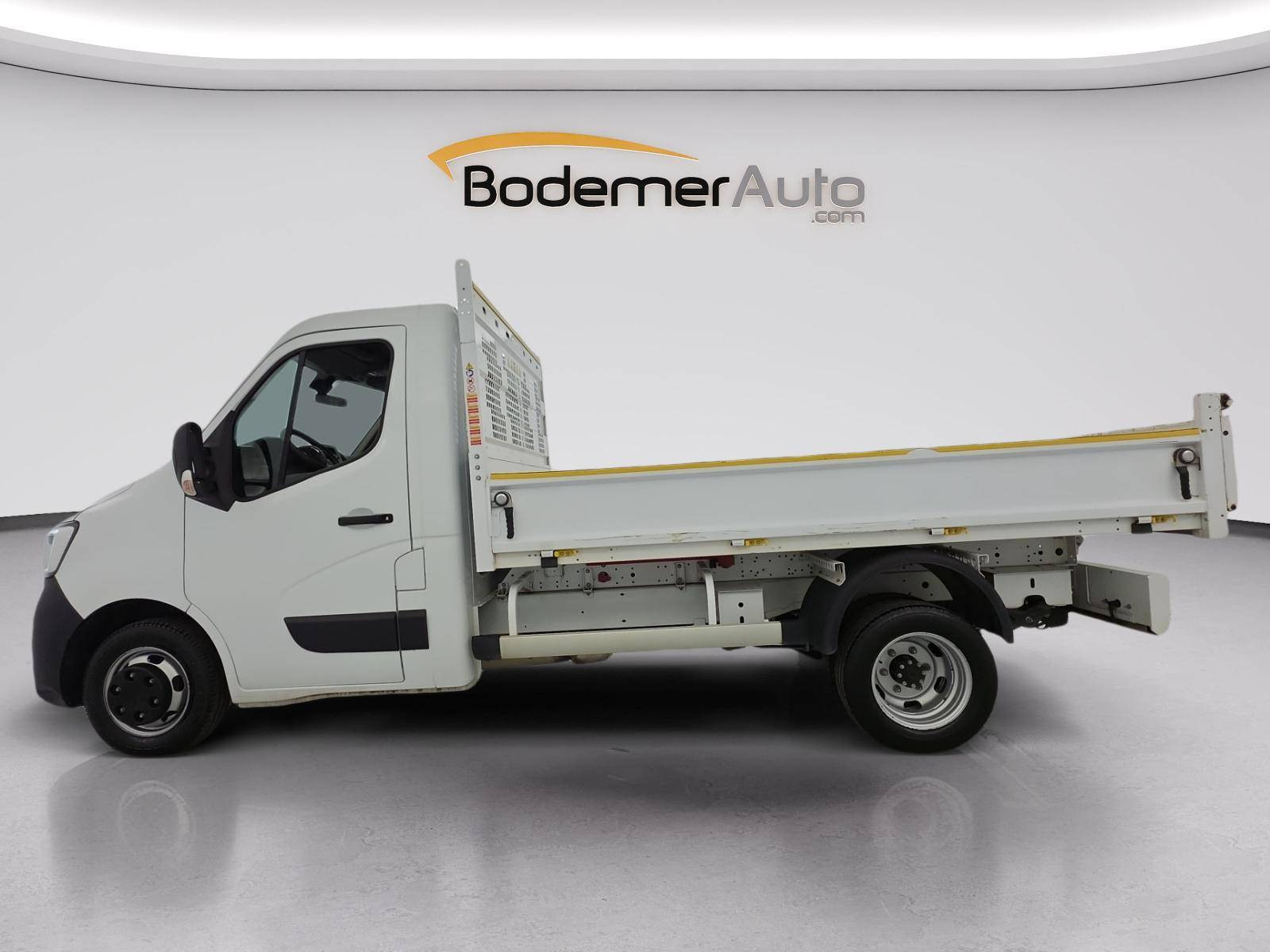 Vente en ligne Renault Master 3 Châssis Cabine MASTER CC PROP RJ3500 L2 PAFC BLUE DCI 130 EURO VI au prix de 31 900 €