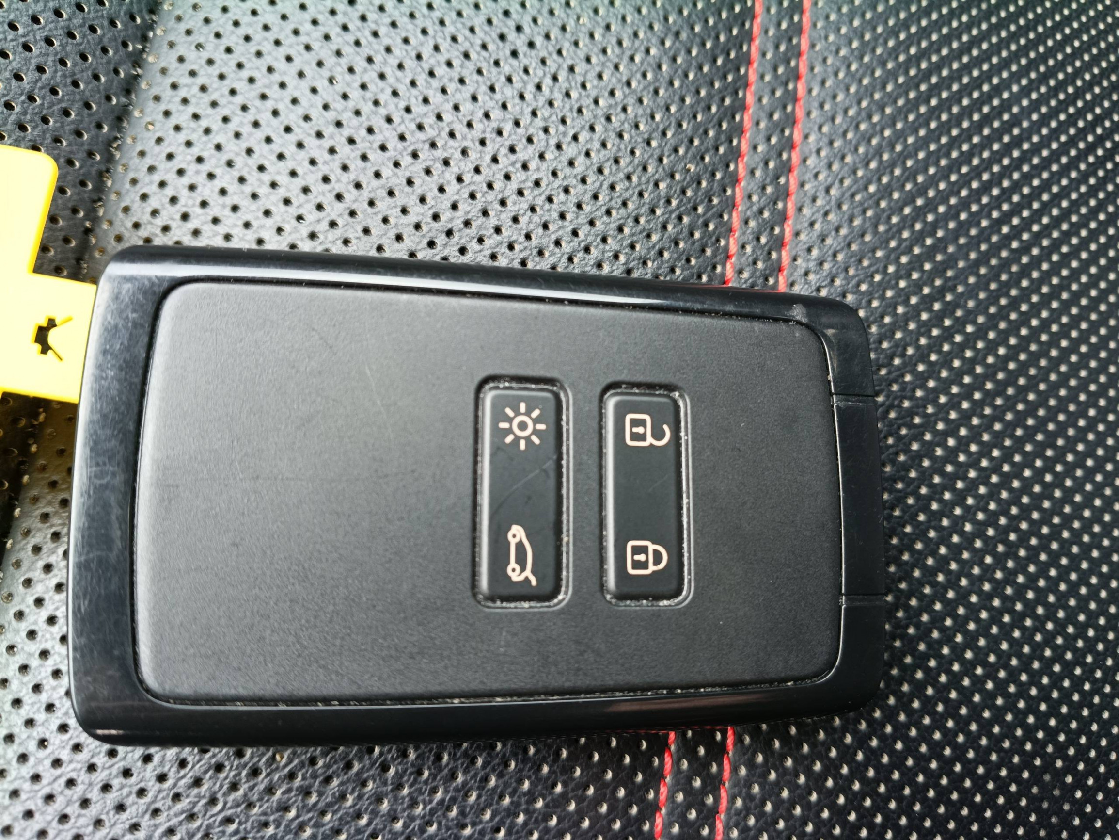 Vente en ligne Renault Arkana  E-Tech 145 - 21B au prix de 20 990 €