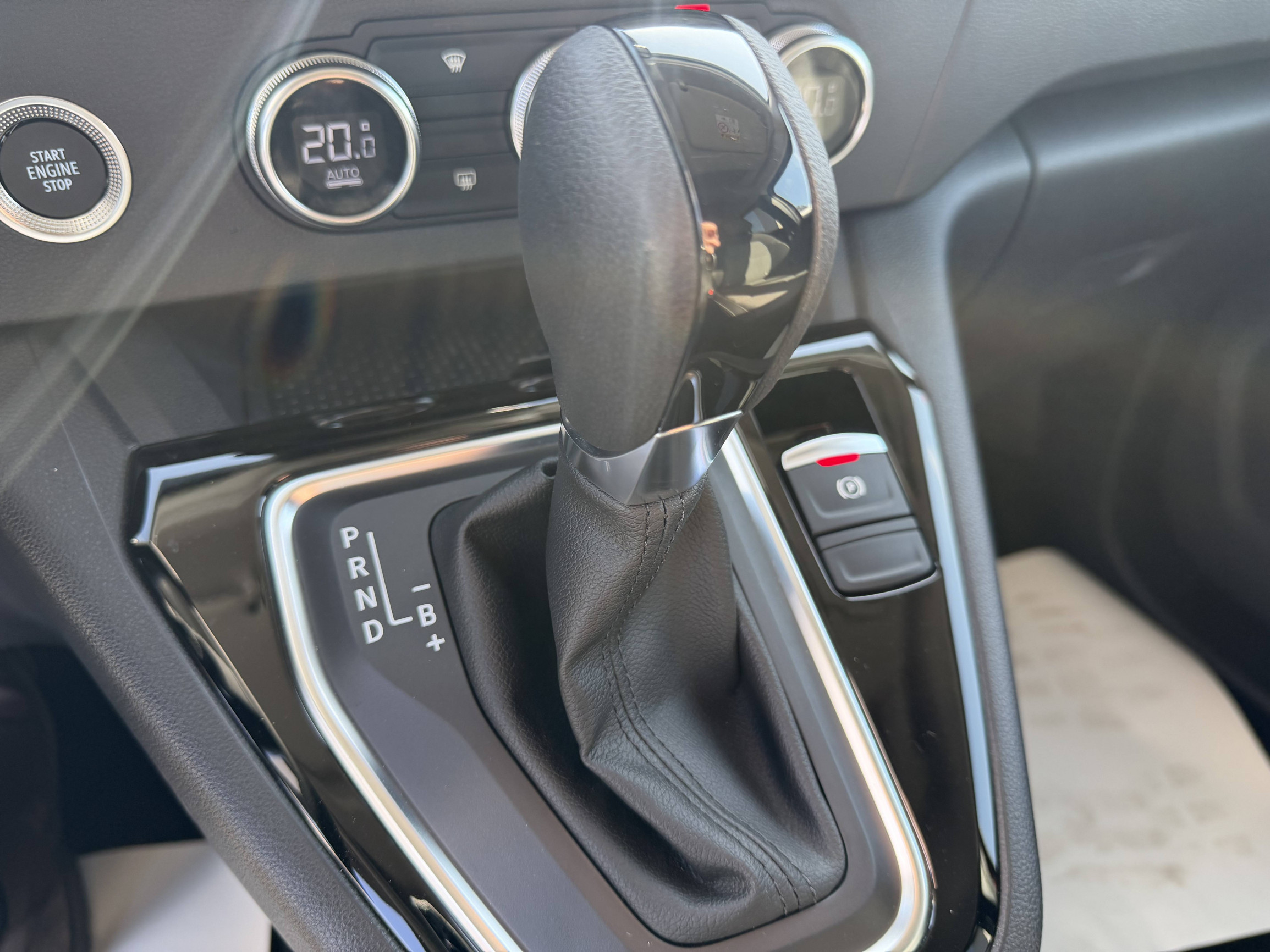 Vente en ligne Renault Kangoo E-Tech Kangoo E-Tech électrique EV45 11kW au prix de 22 990 €