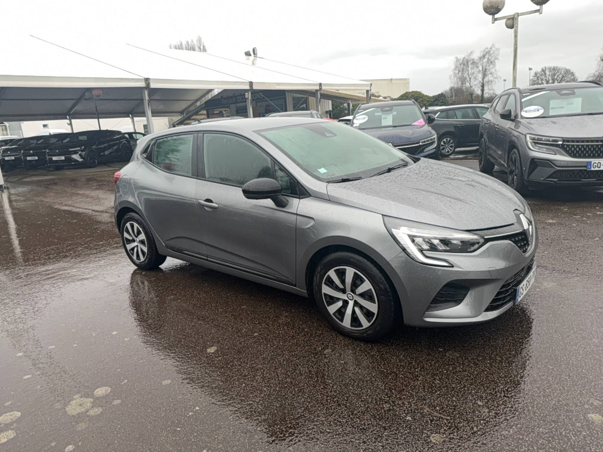 Vente en ligne Renault Clio 5 Clio TCe 90 au prix de 14 790 €