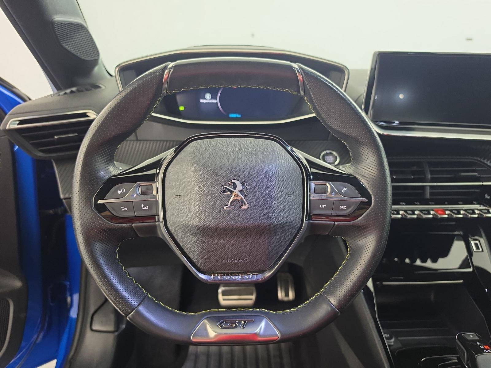 Vente en ligne Peugeot E-208  50 kWh 136ch au prix de 16 490 €