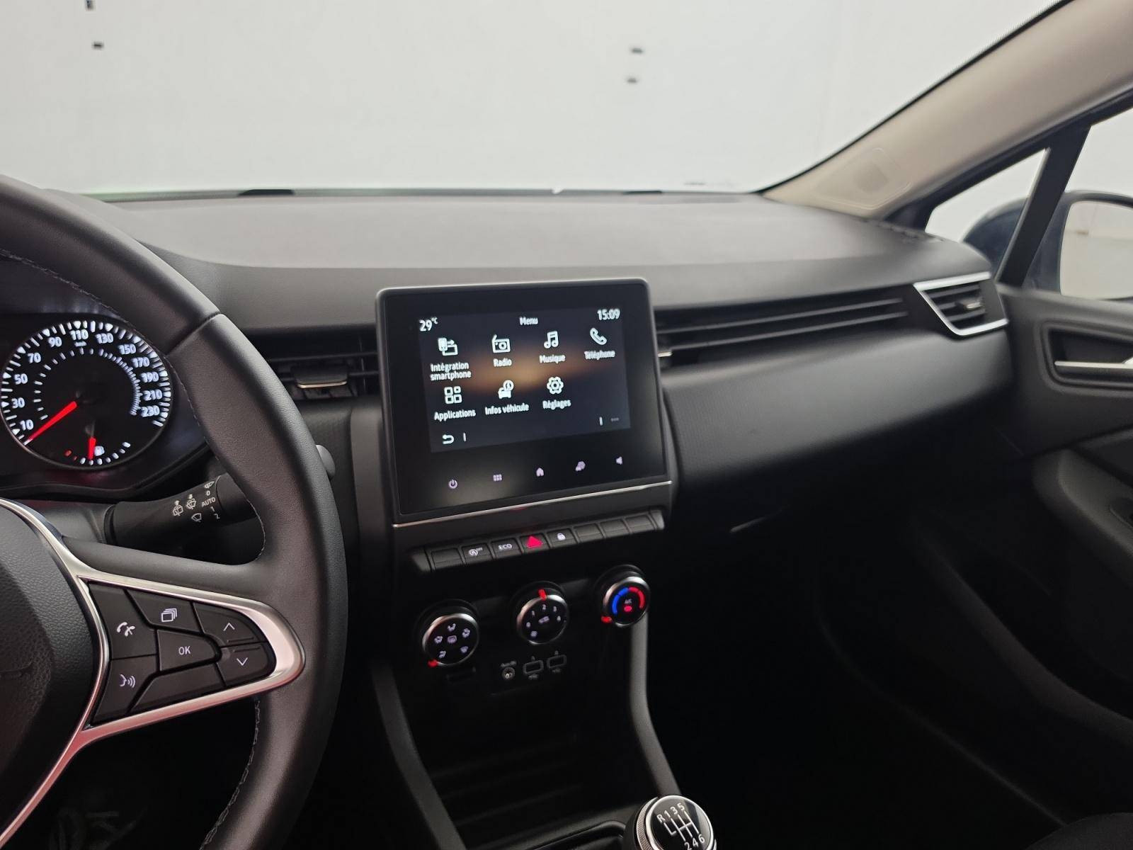 Vente en ligne Renault Clio 5 Clio TCe 90 au prix de 13 290 €