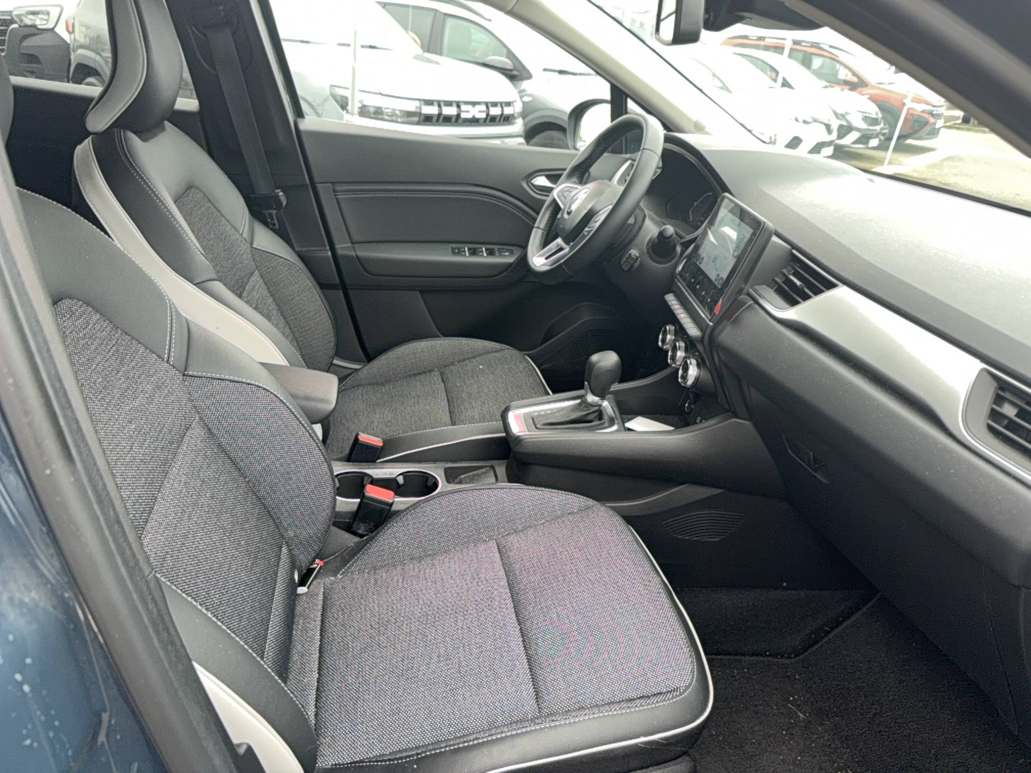 Vente en ligne Renault Captur  E-Tech full hybrid 145 au prix de 19 690 €